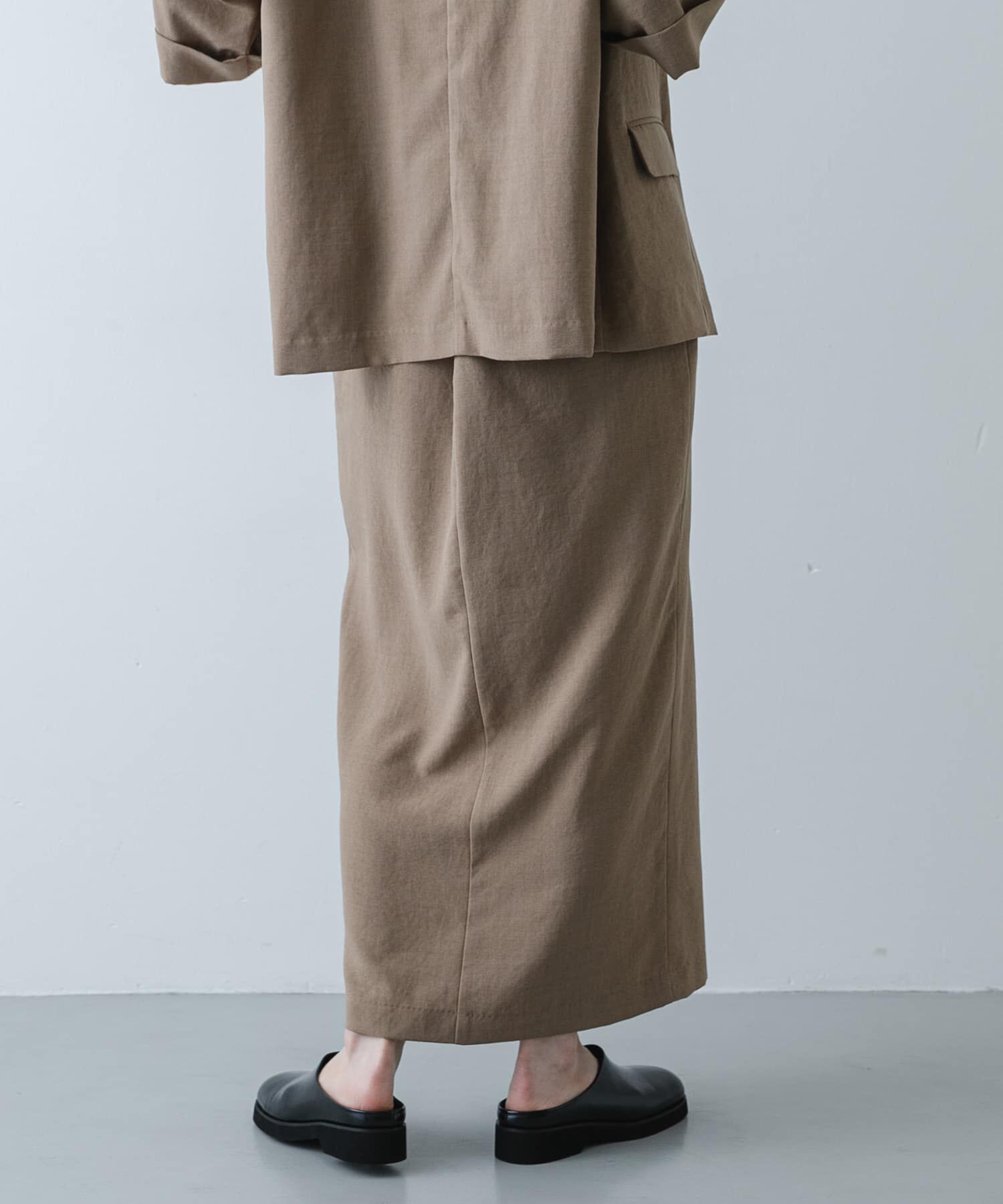 SENSE OF PLACE by URBAN RESEARCH「『UR TECH DRYLUXE』リネンライクスリットタイトスカート」|スカート|