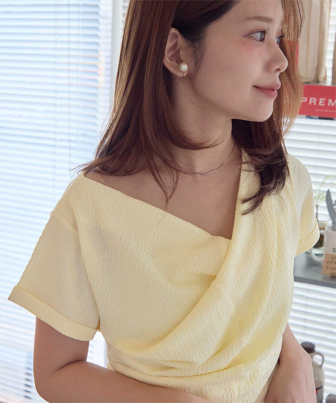 titivate「【ほたるさんコラボアイテム】スリットデザインドレープ半袖Tシャツ」|Tシャツ・カットソー|