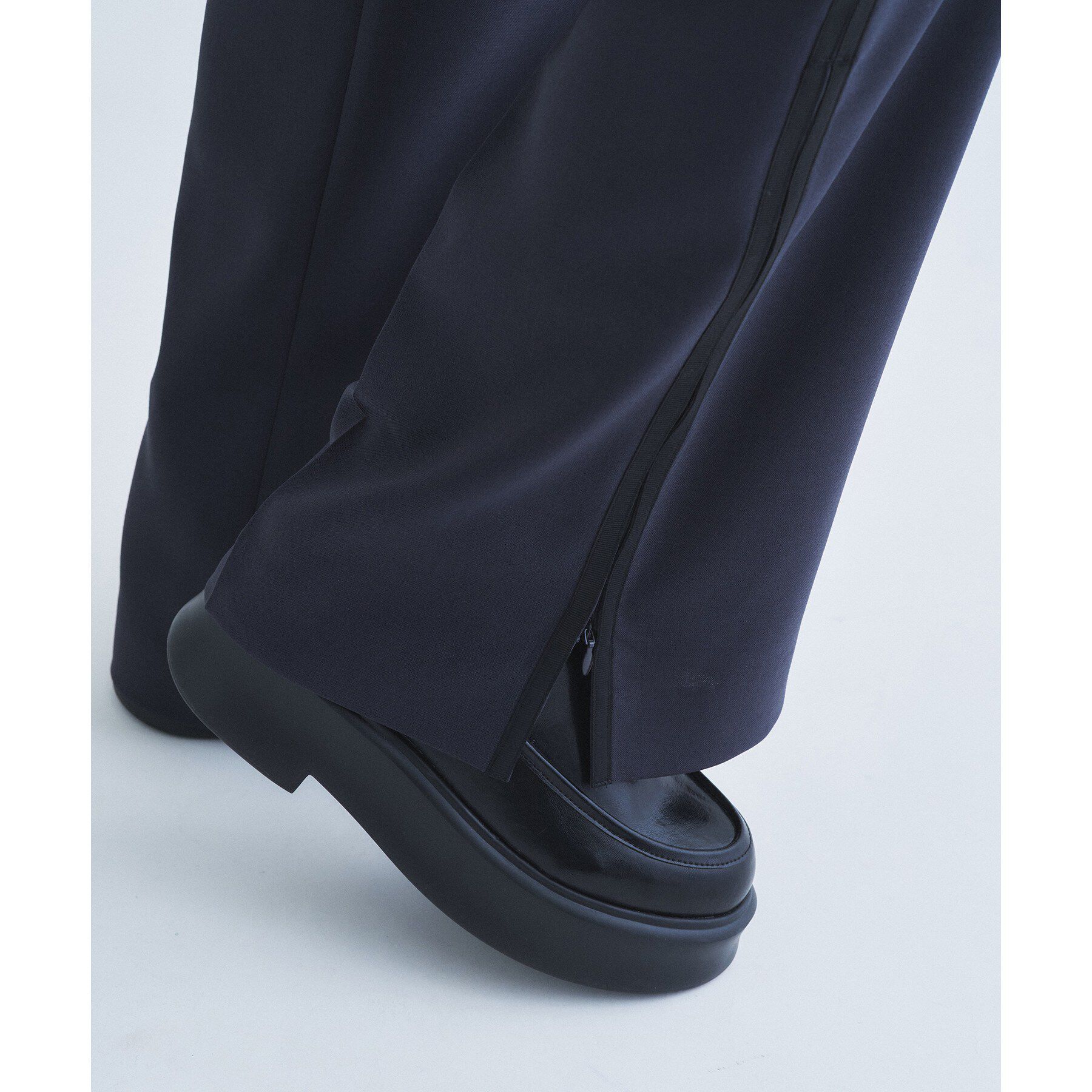 CODE A「【Re】line zip trousers」|その他|