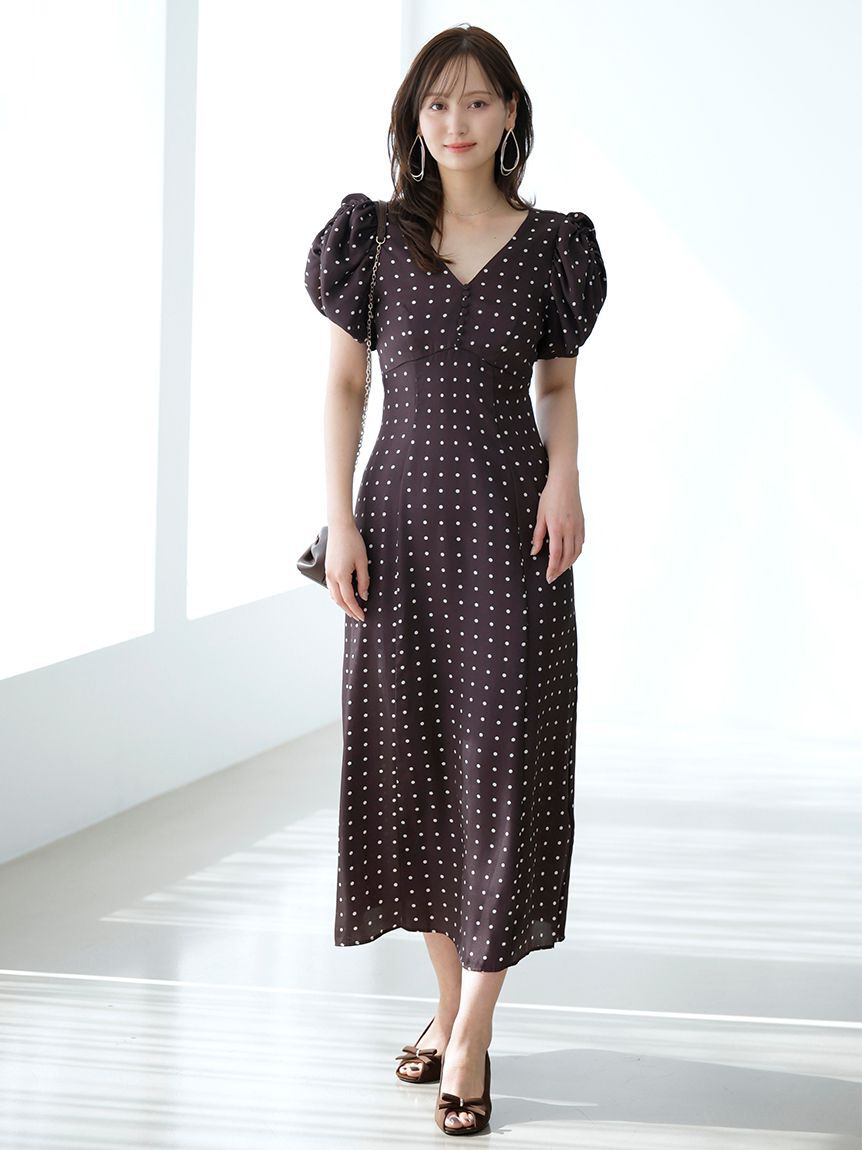 SNIDEL「Sustainableギャザーパフスリーブドットワンピース」|ワンピース|