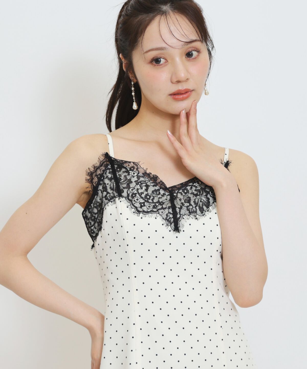 WILLSELECTION「レーストリムラッフルキャミワンピース」|ワンピース|
