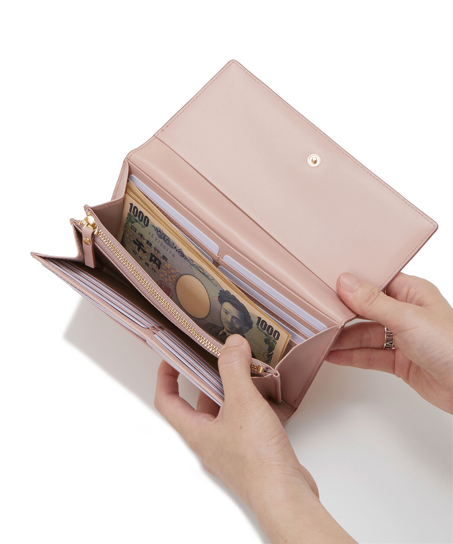 TOPKAPI 「【TOPKAPI】 イタリアンレザー リザード型押し 長財布 LUCIA ルチア」|財布|