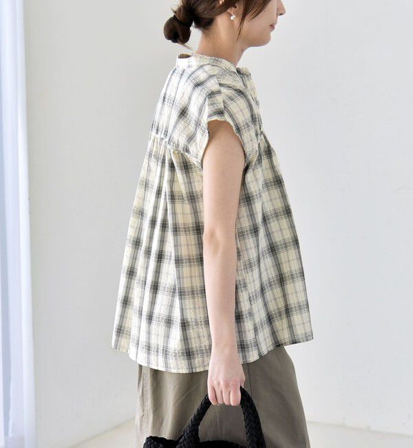quaranciel「quaranciel:〈手洗い可能〉チェック ギャザー バンドカラー フレンチ シャツ」|シャツ・ブラウス|