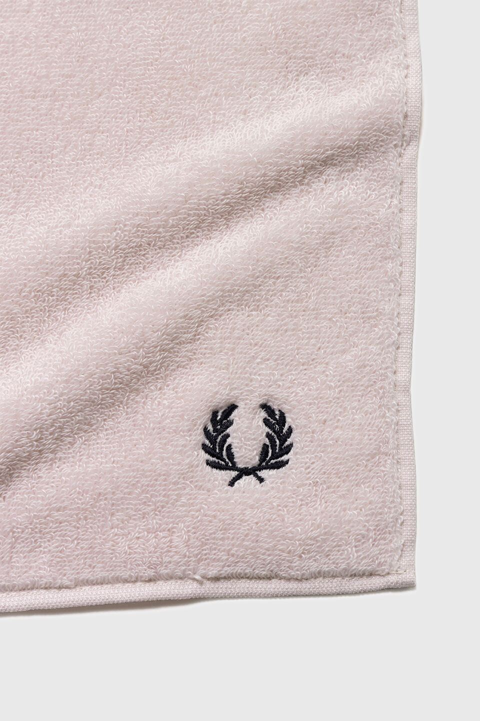 FRED PERRY 「FRED PERRY／Towel Handkerchief／タオルハンカチ」|ハンカチ|