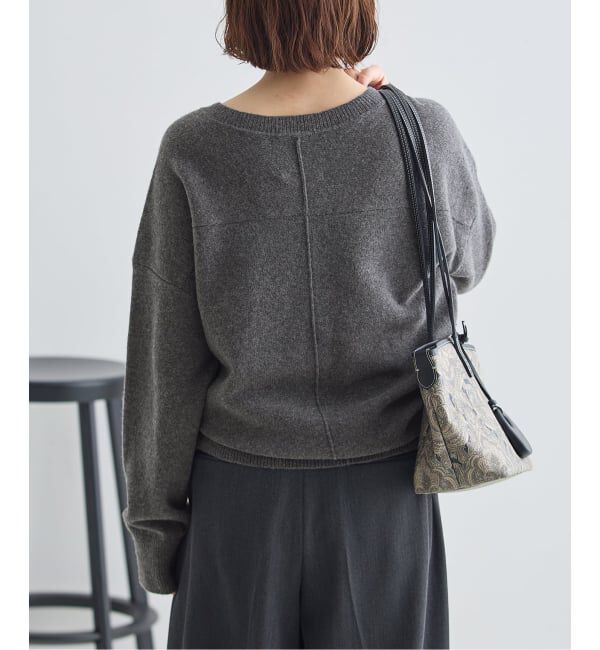 journal standard L'essage「《予約》パールブローチ Vネックプルオーバー」|ニット・セーター|