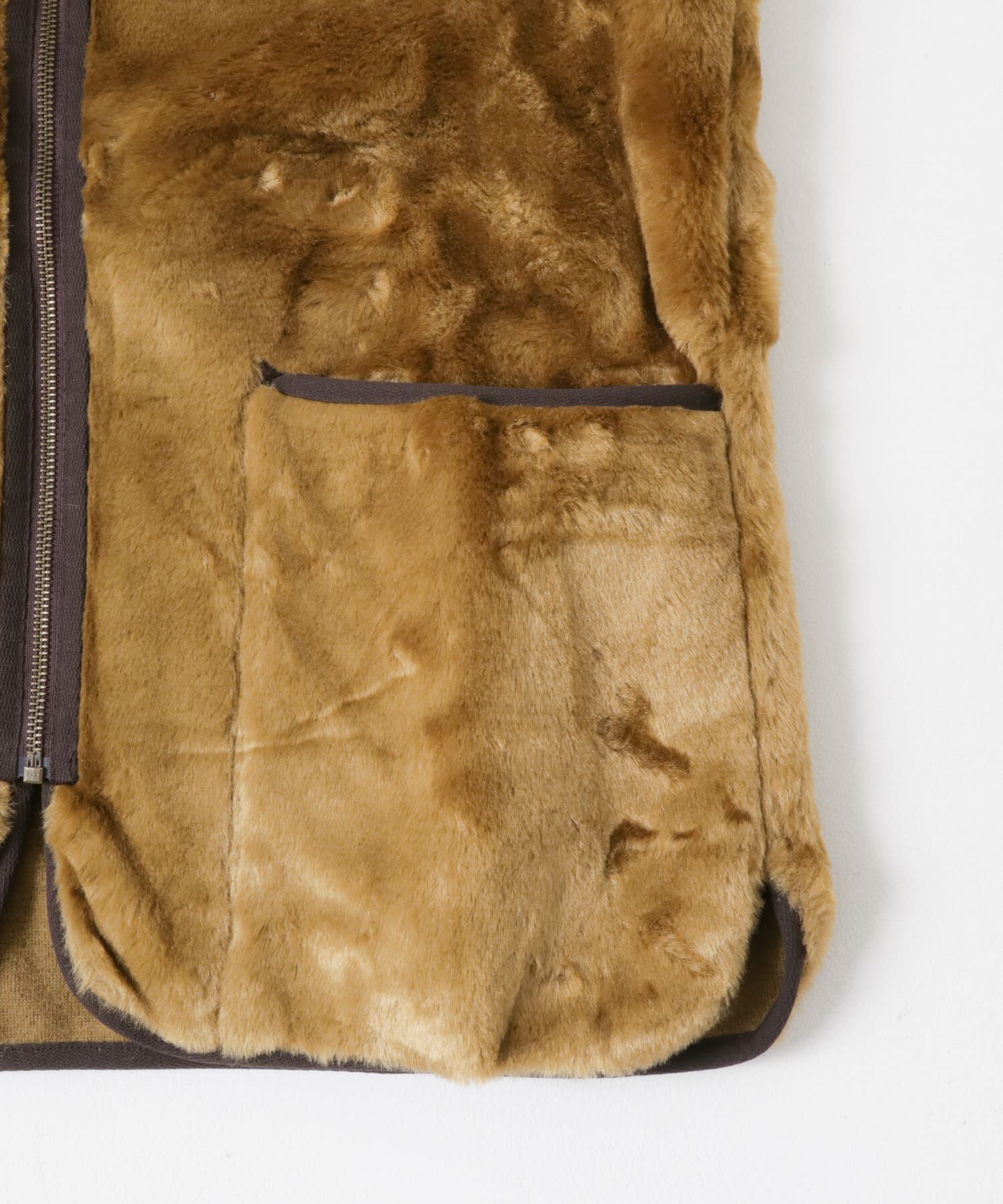 URBAN RESEARCH DOORS「Barbour　fur liner」|ノーカラーコート|