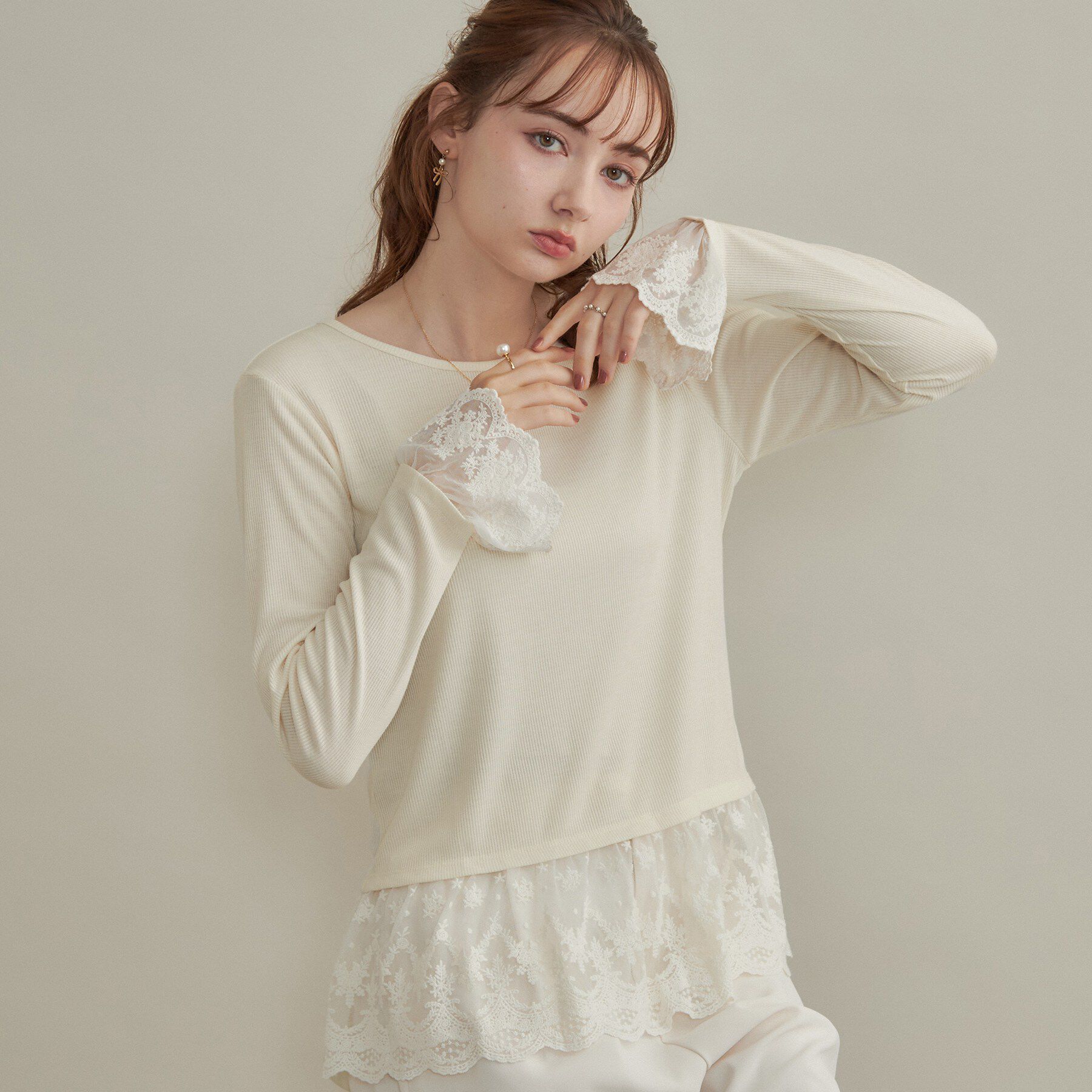 Couture broach「【重ね着で楽しめる・洗濯機可】レース レイヤードトップス」|Tシャツ・カットソー|