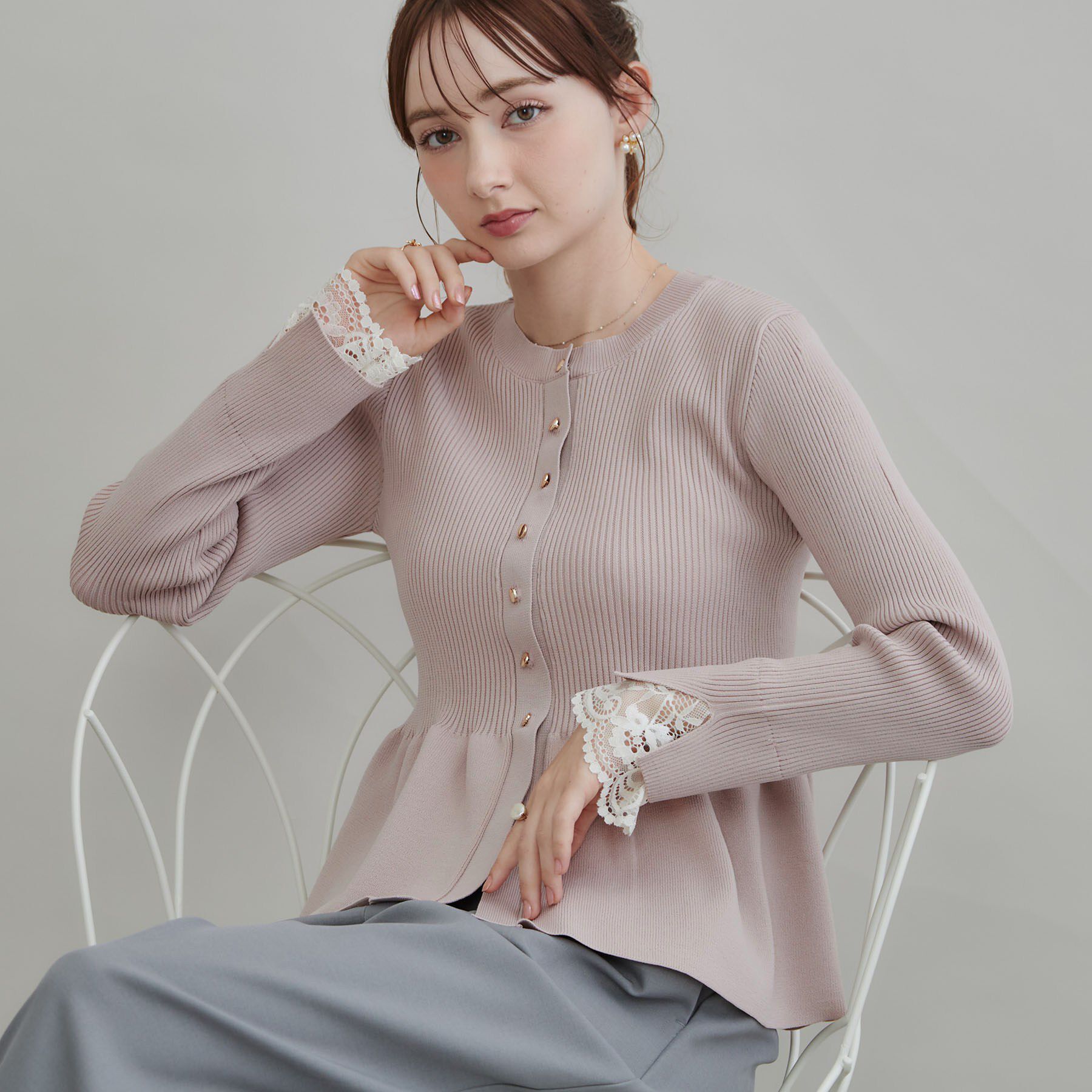 Couture broach「【上品見えの袖レース】ペプラム カーディガン」|カーディガン|