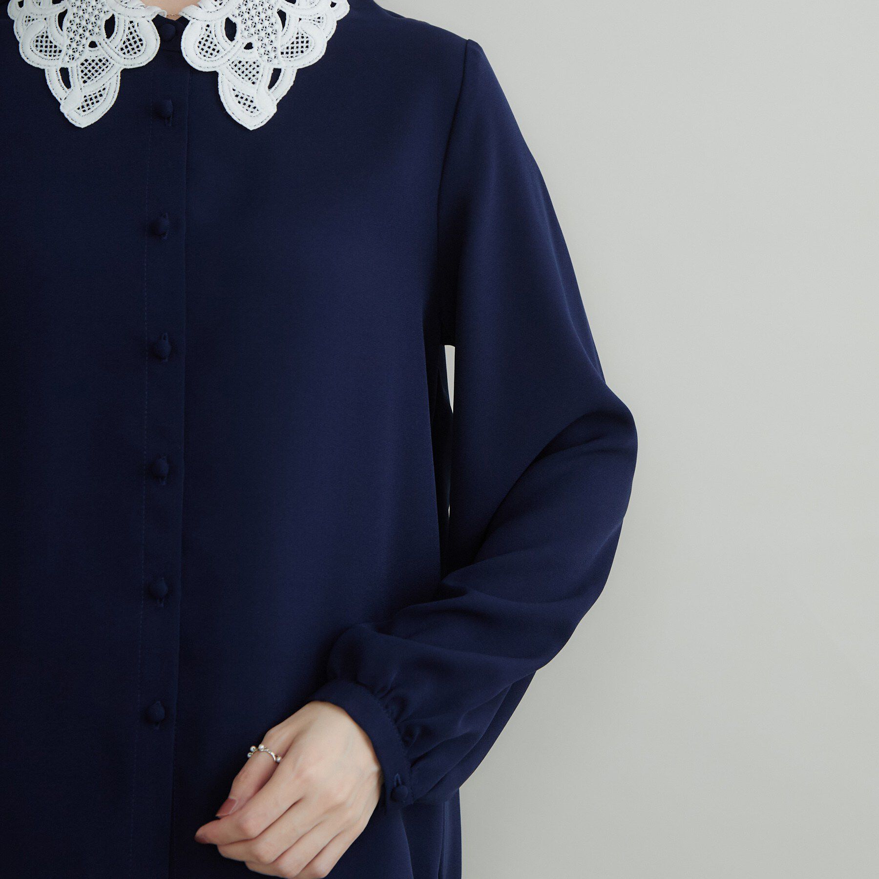 Couture broach「【お顔まわり彩る】レース衿ジョーゼットブラウス」|シャツ・ブラウス|