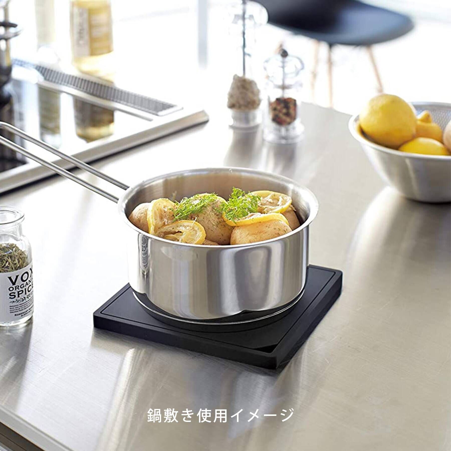 212 KITCHEN STORE「シリコン鍋敷き 角型 BK 山崎実業 ＜tower タワー＞」|食器・キッチングッズ|