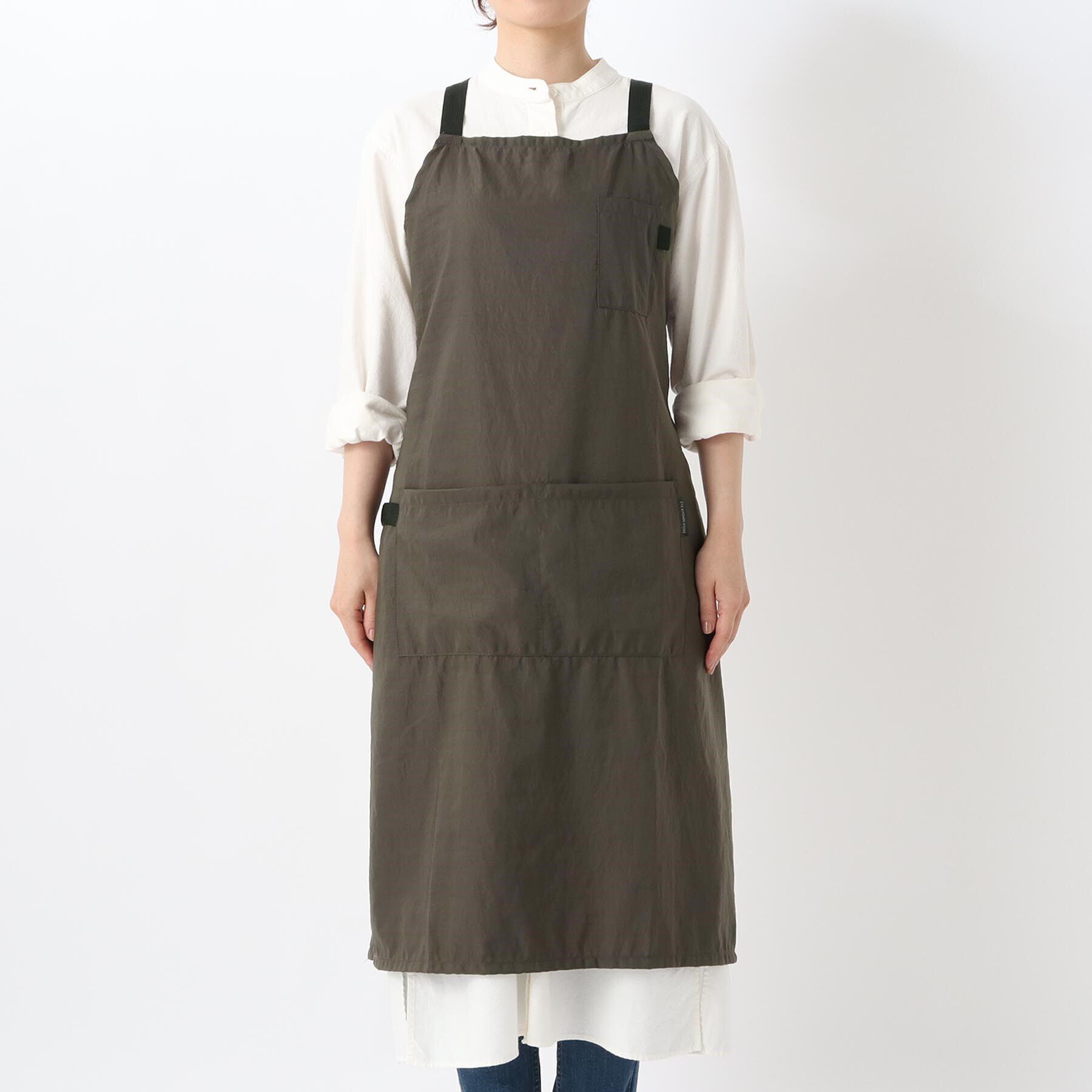 212 KITCHEN STORE「無地撥水エプロン DGY」|食器・キッチングッズ|