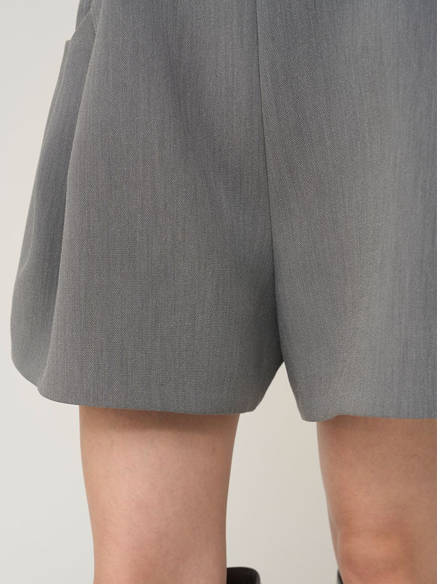 SNIDEL「Sustainableタックボリュームショートパンツ」|その他|