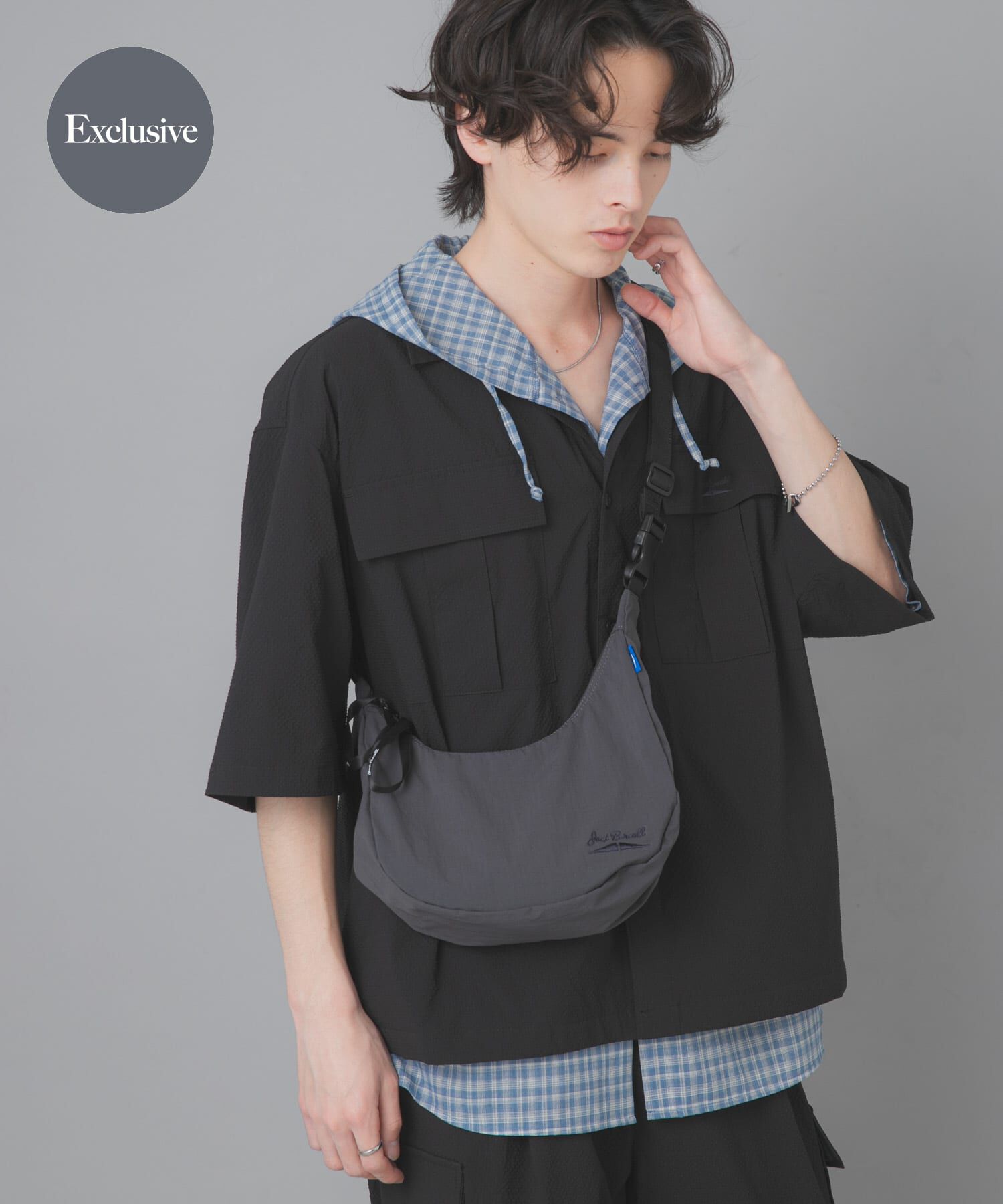 SENSE OF PLACE by URBAN RESEARCH「『別注』Converse&times;SENSE OF PLACE　JACKPURCELLショルダーバック」|ショルダー・メッセンジャー|チャコールグレー