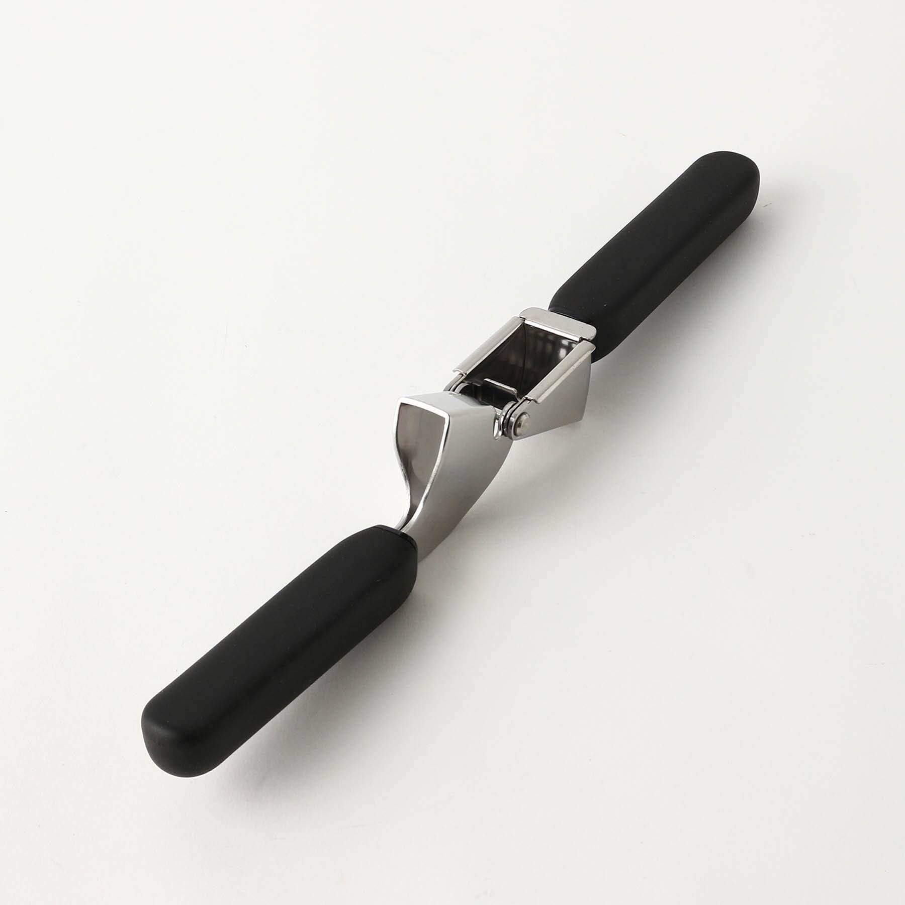 212 KITCHEN STORE「OXO ガーリックプレス ＜OXO オクソー＞」|食器・キッチングッズ|