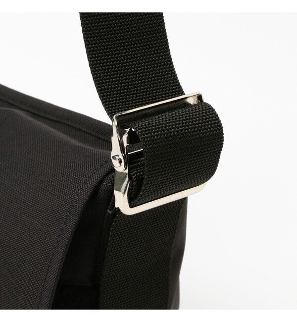 BEAMS「【別注】Manhattan Portage / 1606V Messenger Bag」|リュック|