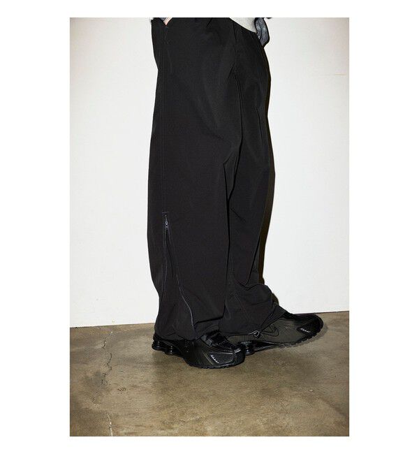 BEAMS「テック 2WAY イージーパンツ」|チノ|BLACK