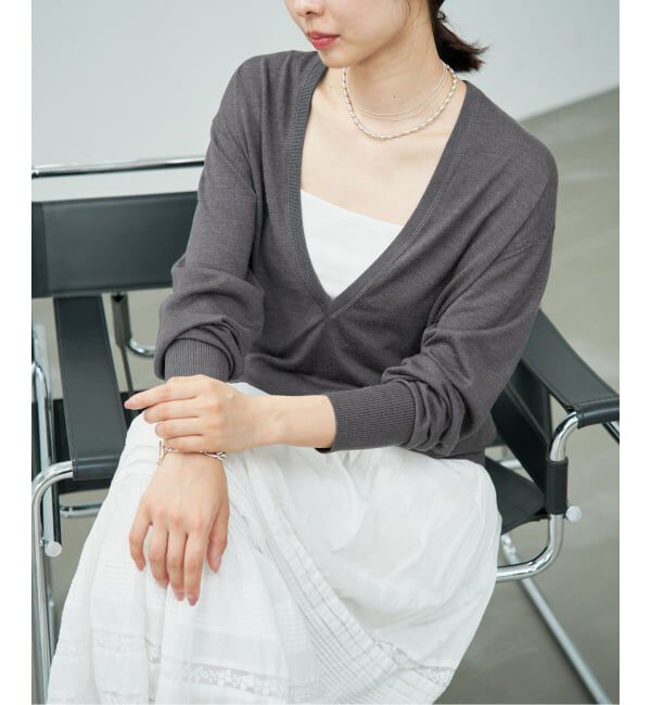 IENA「《予約》ウォッシャブルウールシルク Vネックプルオーバー」|ニット・セーター|