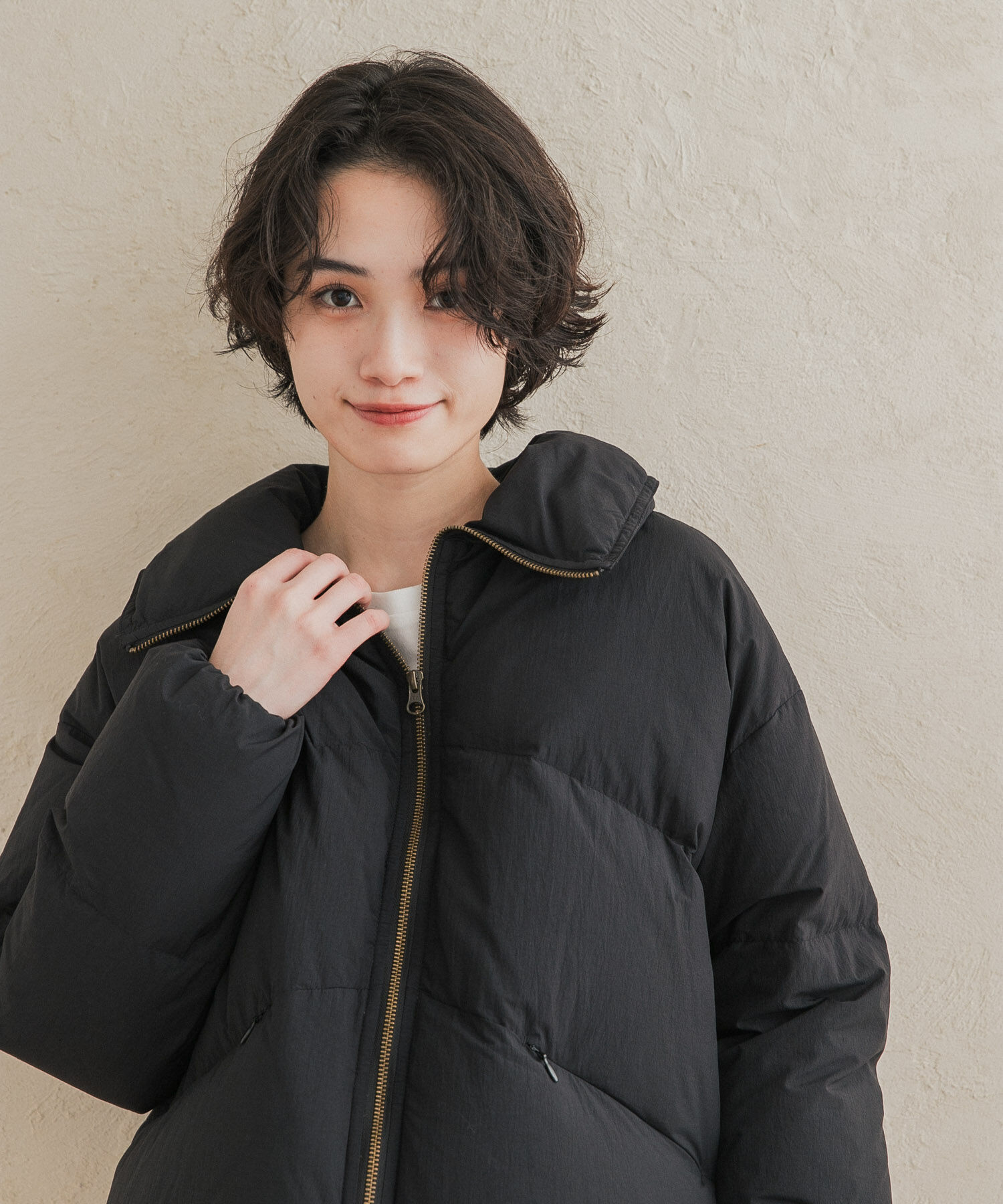 URBAN RESEARCH DOORS「『一部WEB限定カラー』グリーンダウン撥水ZIPショートブルゾン」|ブルゾン・スタジャン|