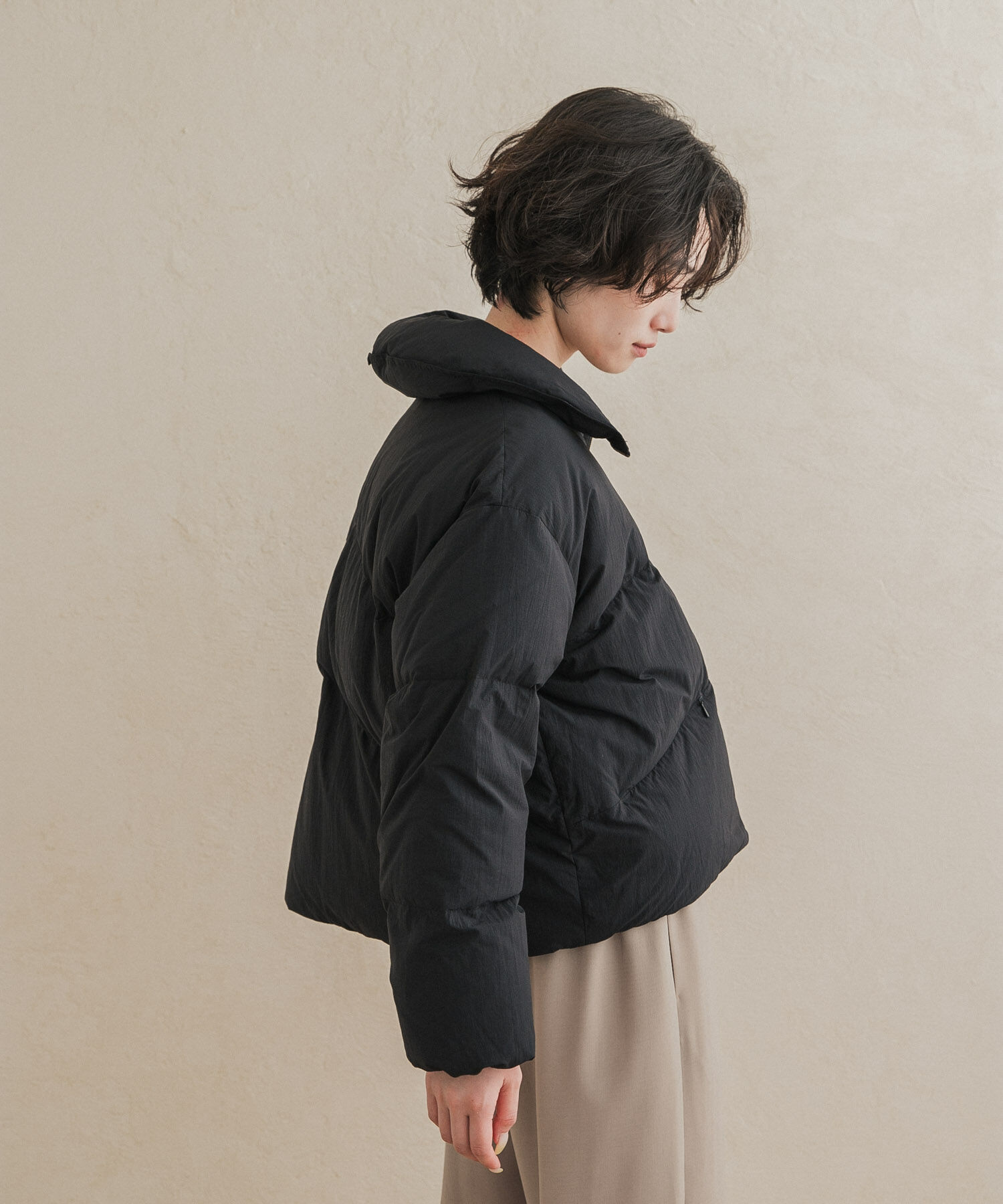 URBAN RESEARCH DOORS「『一部WEB限定カラー』グリーンダウン撥水ZIPショートブルゾン」|ブルゾン・スタジャン|