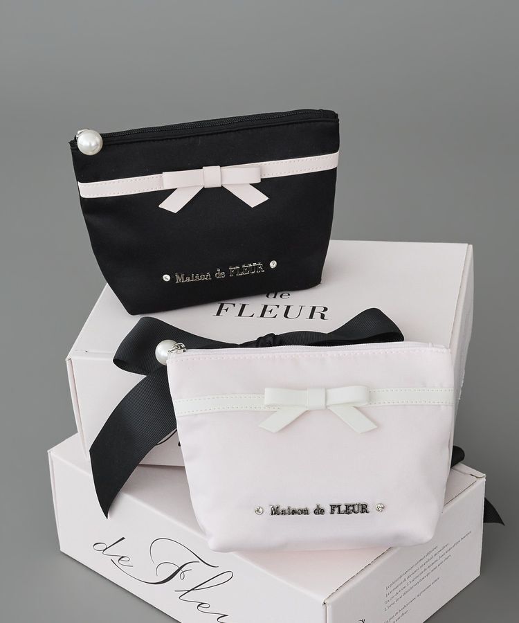 Maison de FLEUR「バイカラーリボンサテンポーチ」|ポーチ|