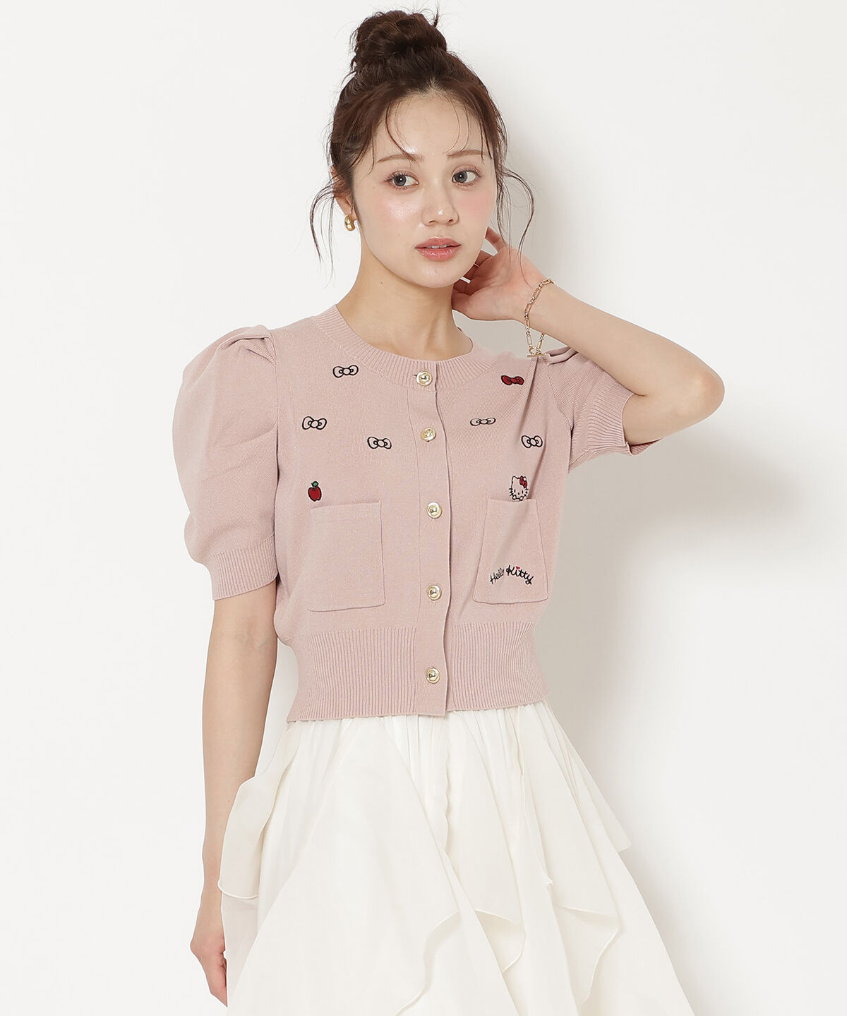 WILLSELECTION「WILLSELECTION&times;HELLO KITTY 刺繍ニットカーディガン」|カーディガン|
