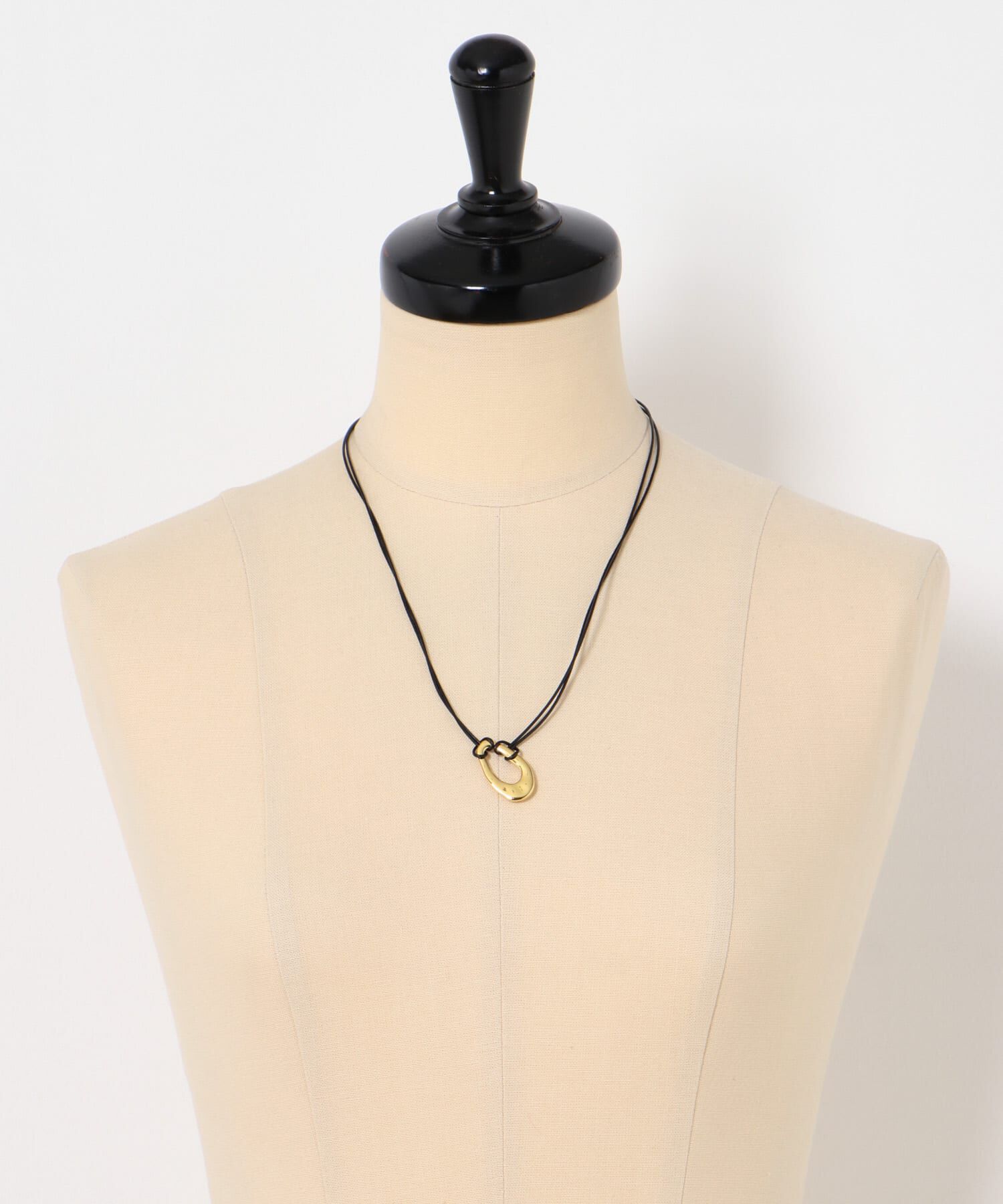 SMELLY「SMELLY so&rsquo;　oval plate cord necklace」|ネックレス|