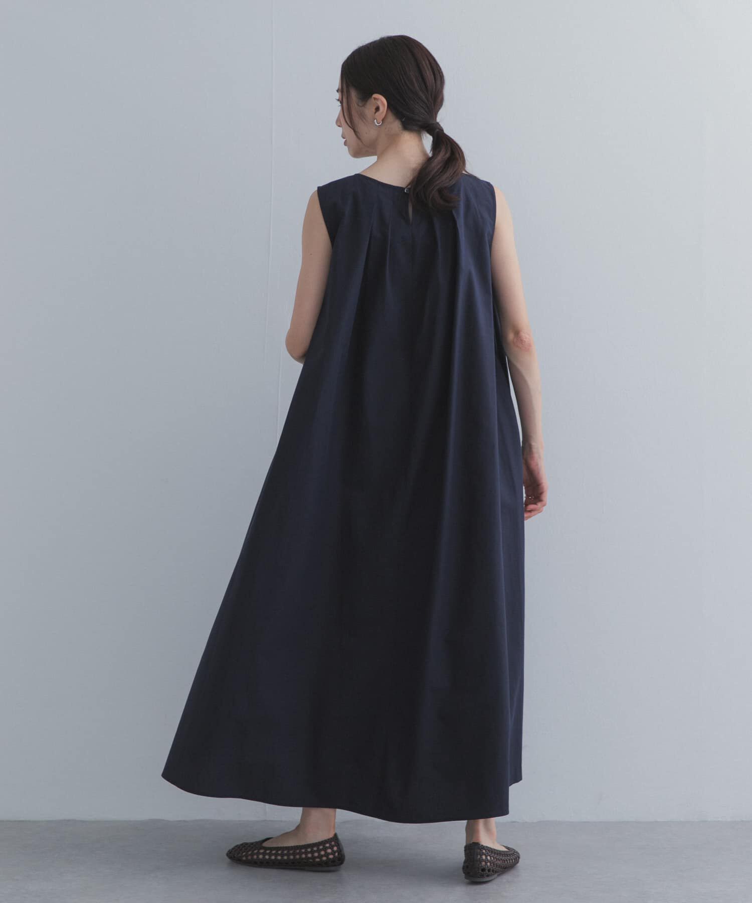 URBAN RESEARCH DOORS「フロントタックノースリーブワンピース」|ワンピース|