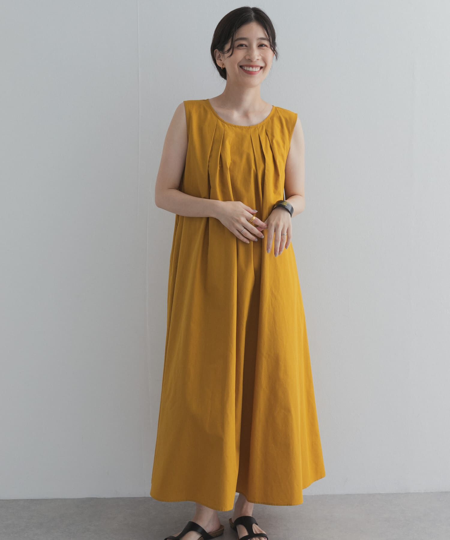URBAN RESEARCH DOORS「フロントタックノースリーブワンピース」|ワンピース|