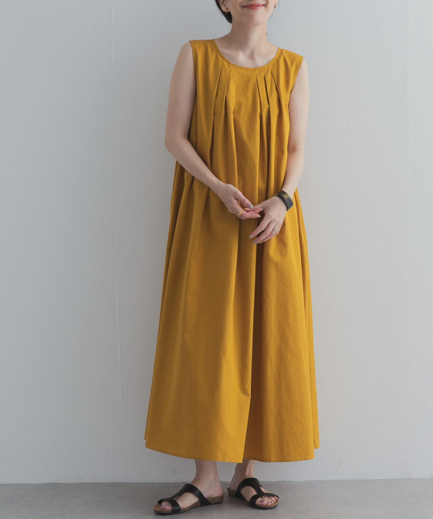 URBAN RESEARCH DOORS「フロントタックノースリーブワンピース」|ワンピース|