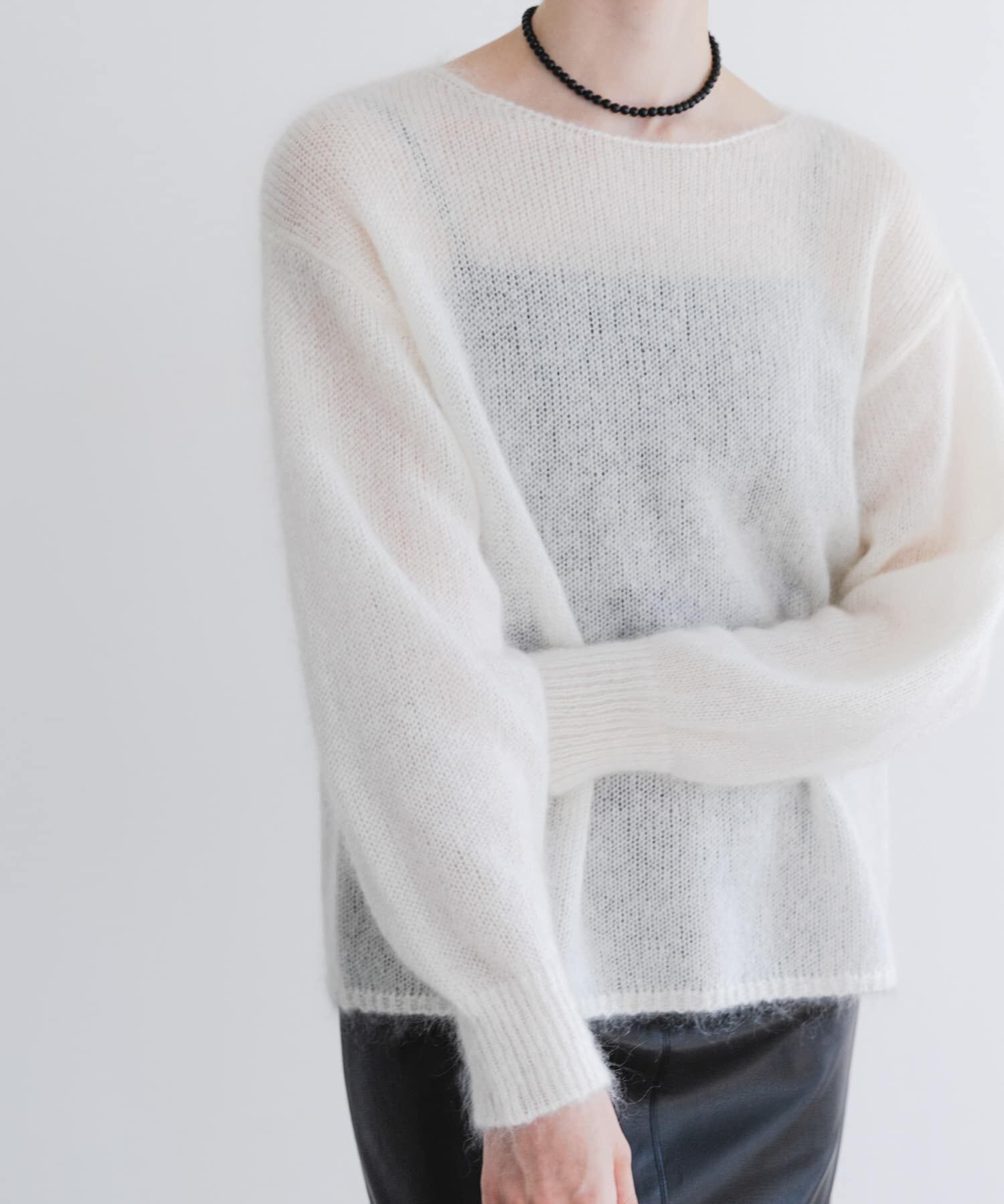 URBAN RESEARCH「『WEB/一部店舗限定カラー』ヘアリールーズニット」|ニット・セーター|