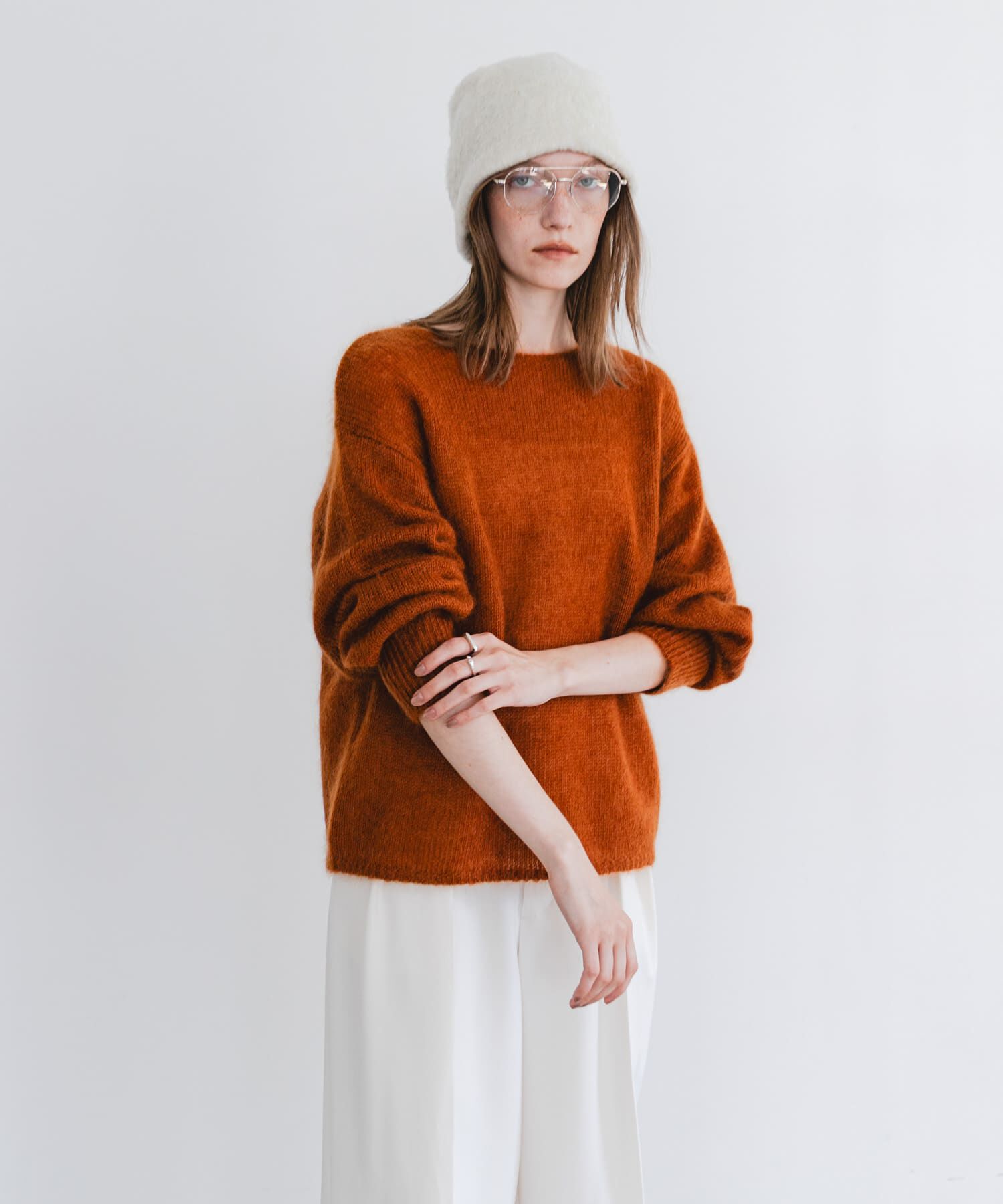 URBAN RESEARCH「『WEB/一部店舗限定カラー』ヘアリールーズニット」|ニット・セーター|ブラウン系その他