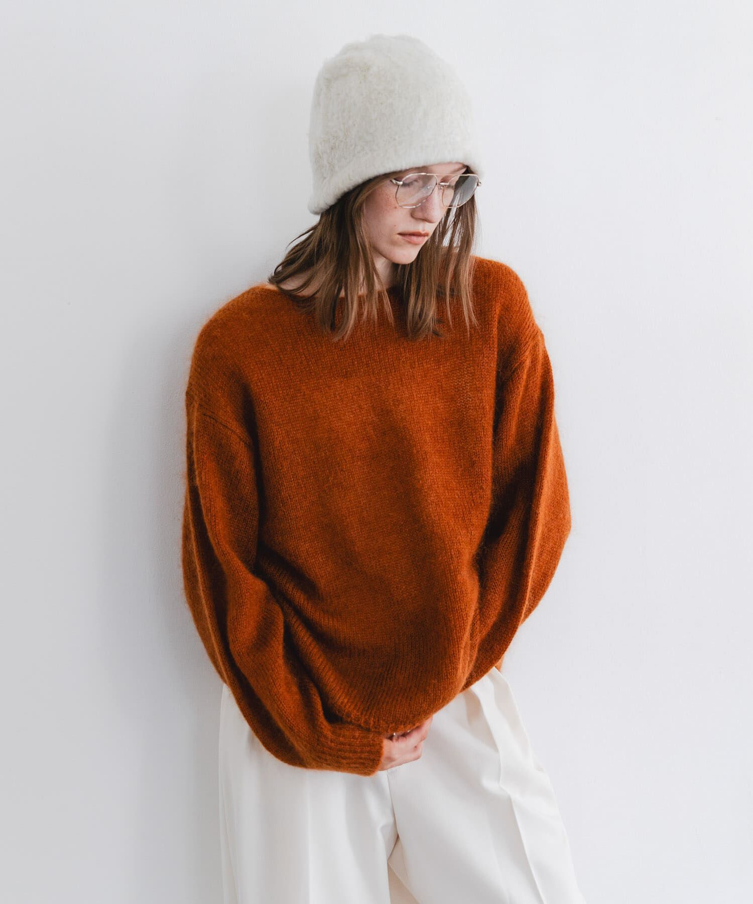 URBAN RESEARCH「『WEB/一部店舗限定カラー』ヘアリールーズニット」|ニット・セーター|