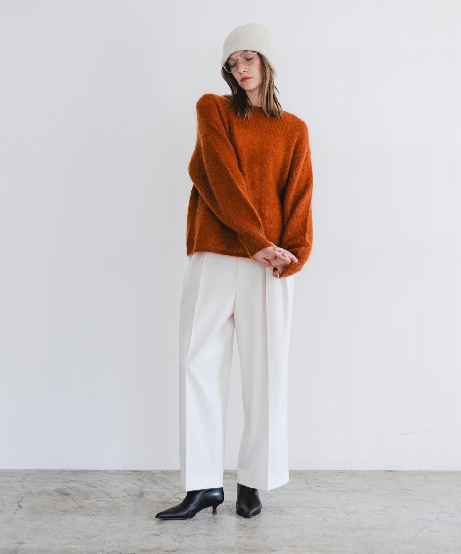 URBAN RESEARCH「『WEB/一部店舗限定カラー』ヘアリールーズニット」|ニット・セーター|