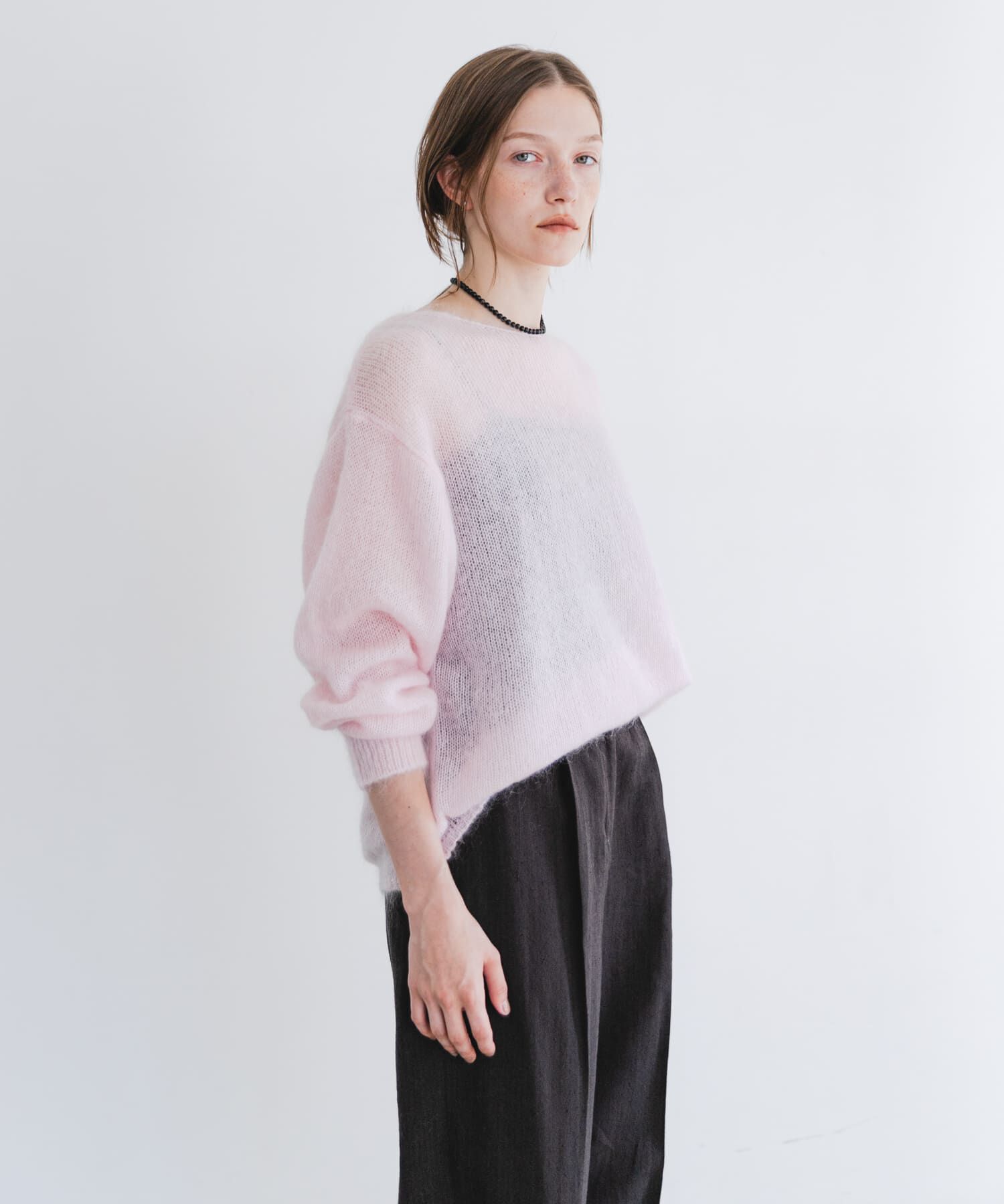 URBAN RESEARCH「『WEB/一部店舗限定カラー』ヘアリールーズニット」|ニット・セーター|