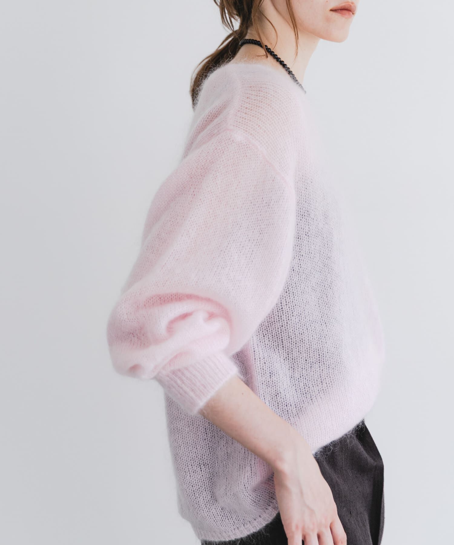 URBAN RESEARCH「『WEB/一部店舗限定カラー』ヘアリールーズニット」|ニット・セーター|