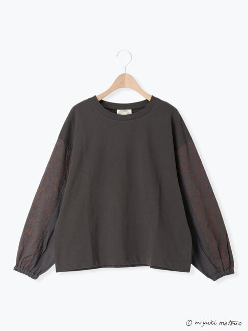 Samansa Mos2「【miyuki matsuo&times;Samansa Mos2】刺繍PO」|Tシャツ・カットソー|チャコールグレー
