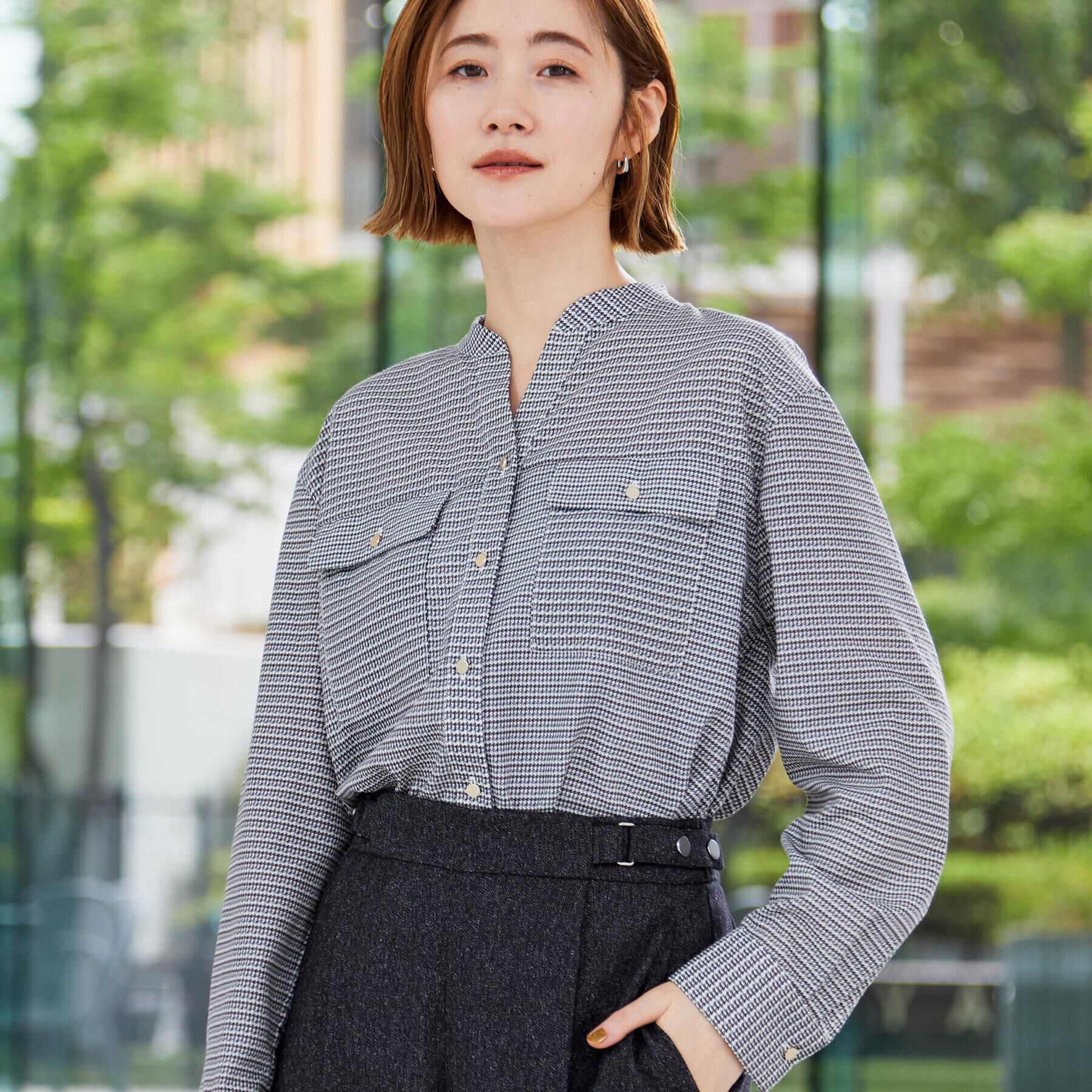 grove「【防しわ】顔周りをすっきり見せる バンドカラースキッパーシャツ」|シャツ・ブラウス|