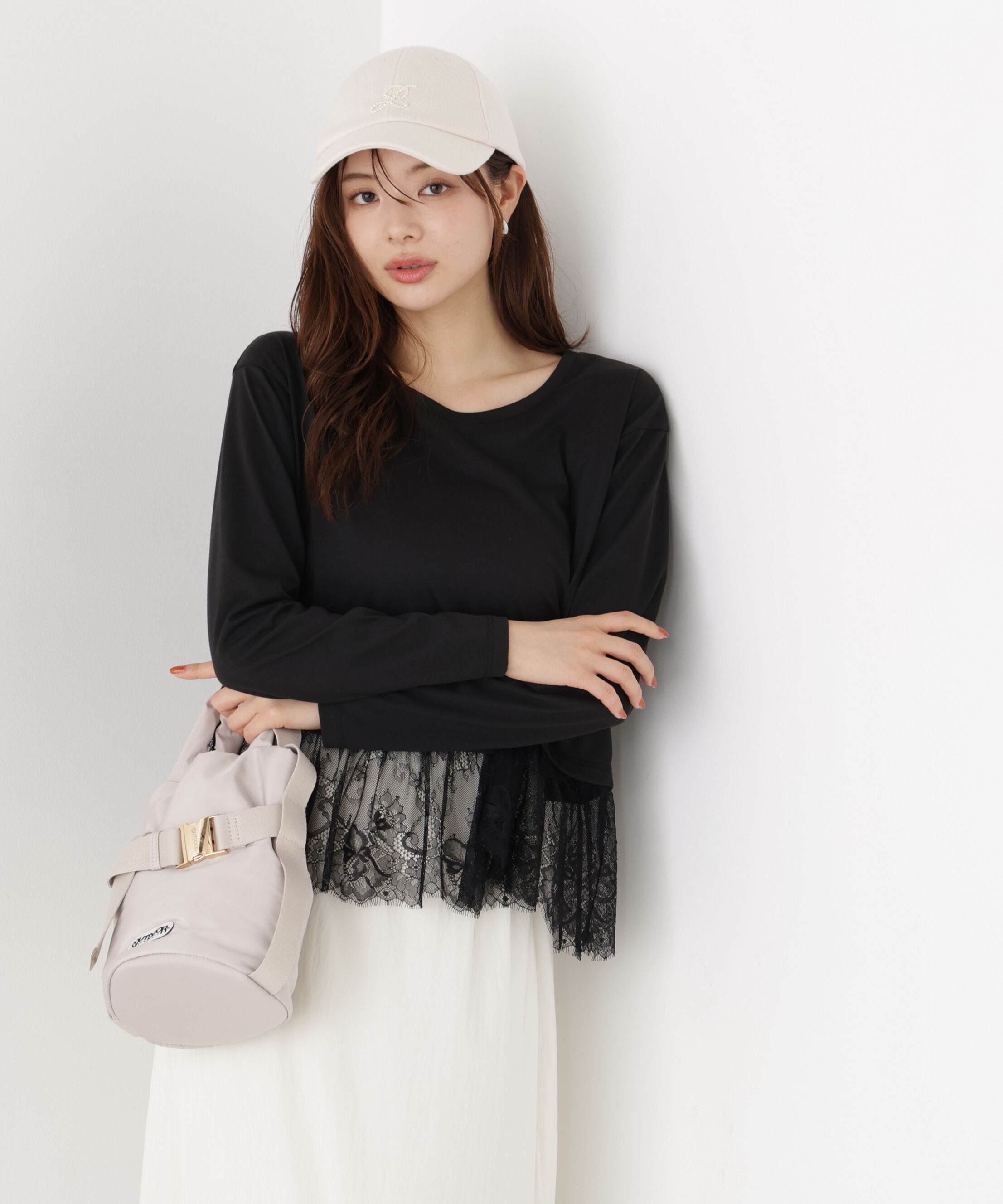  「＜a/mie＞レースヘム長袖Tシャツ」|Tシャツ・カットソー|