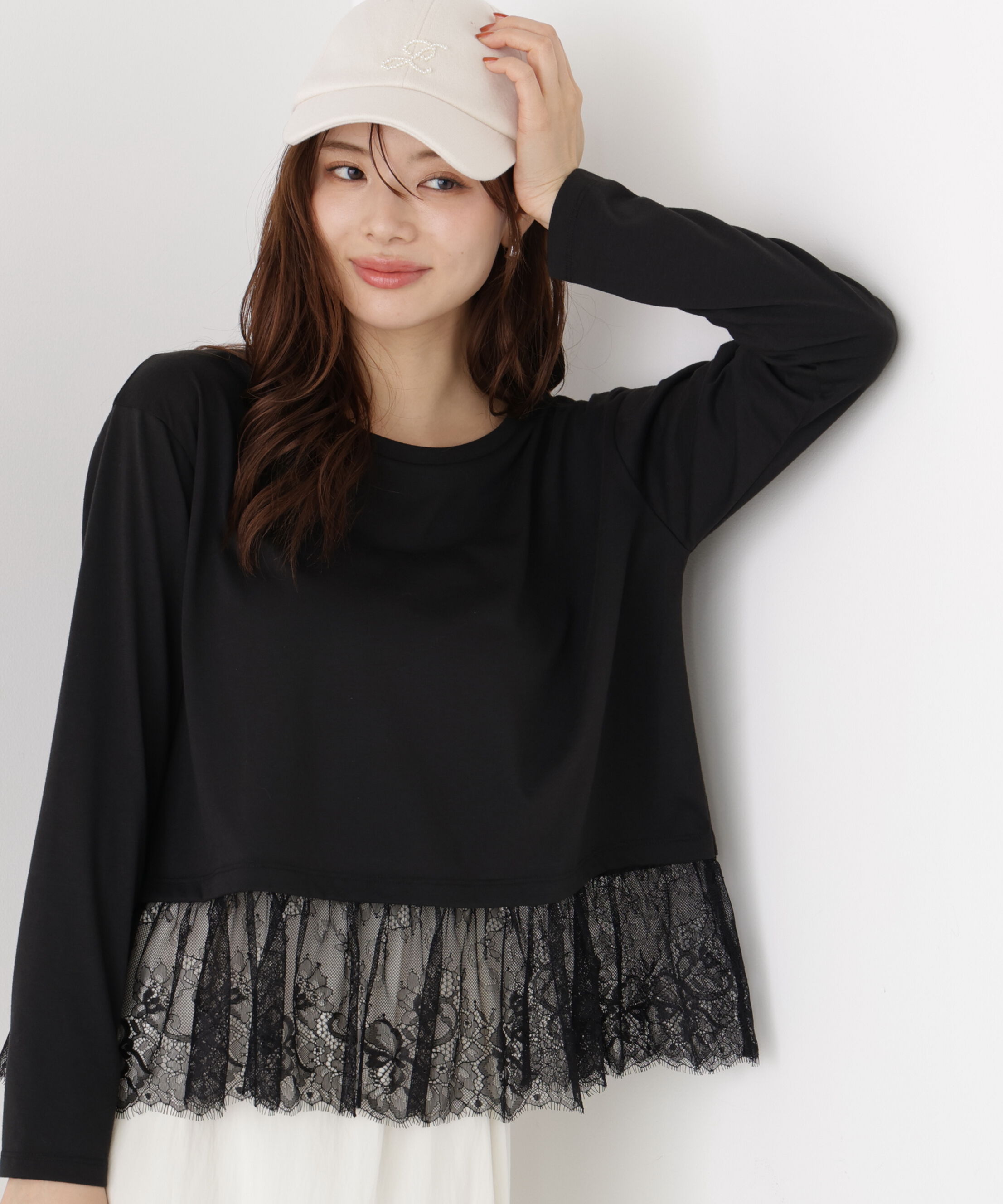  「＜a/mie＞レースヘム長袖Tシャツ」|Tシャツ・カットソー|