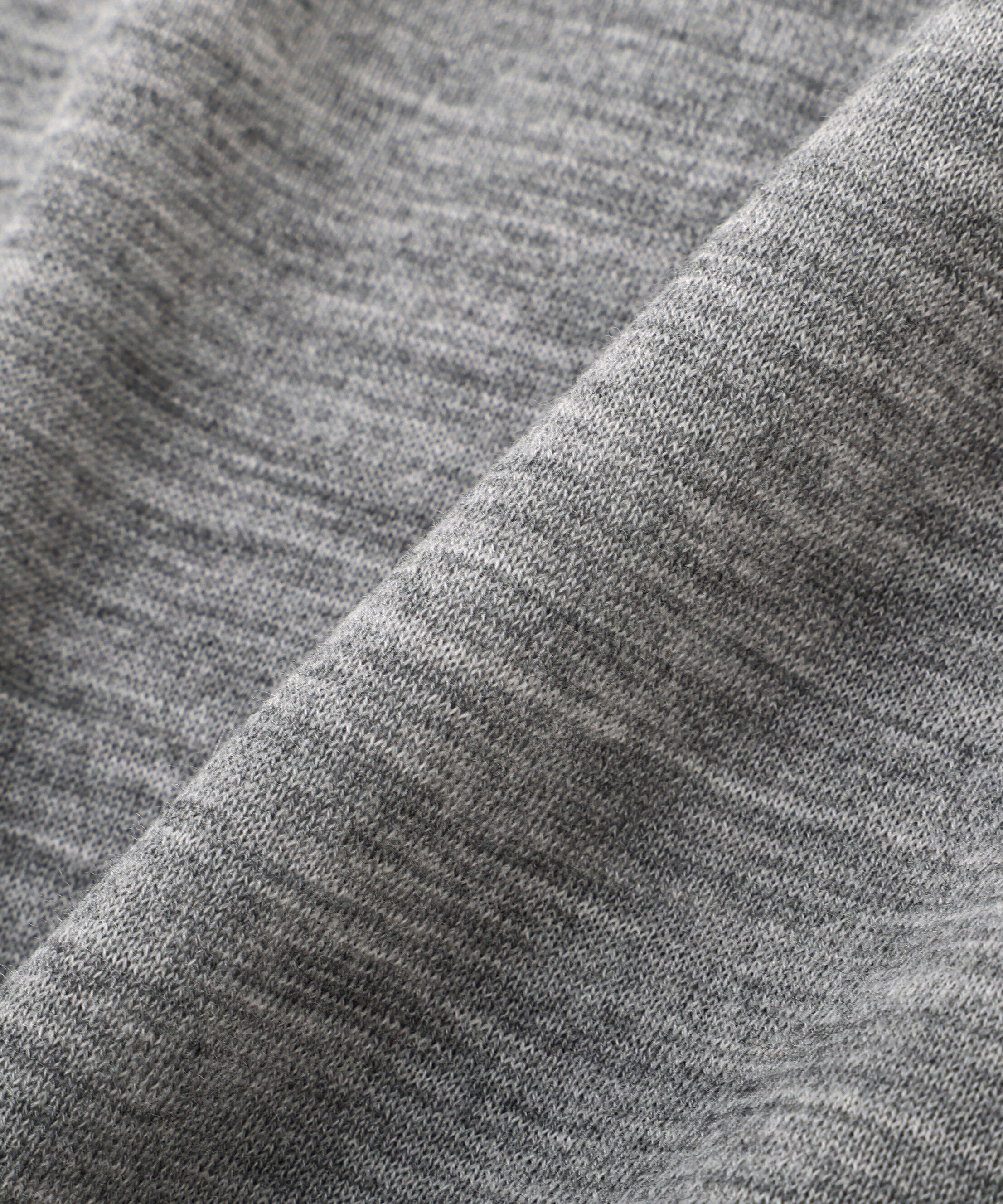 YLEVE 「YLEVE / 2/100 FINE WOOL SHEER KNIT CARDIGAN」|ニット・セーター|