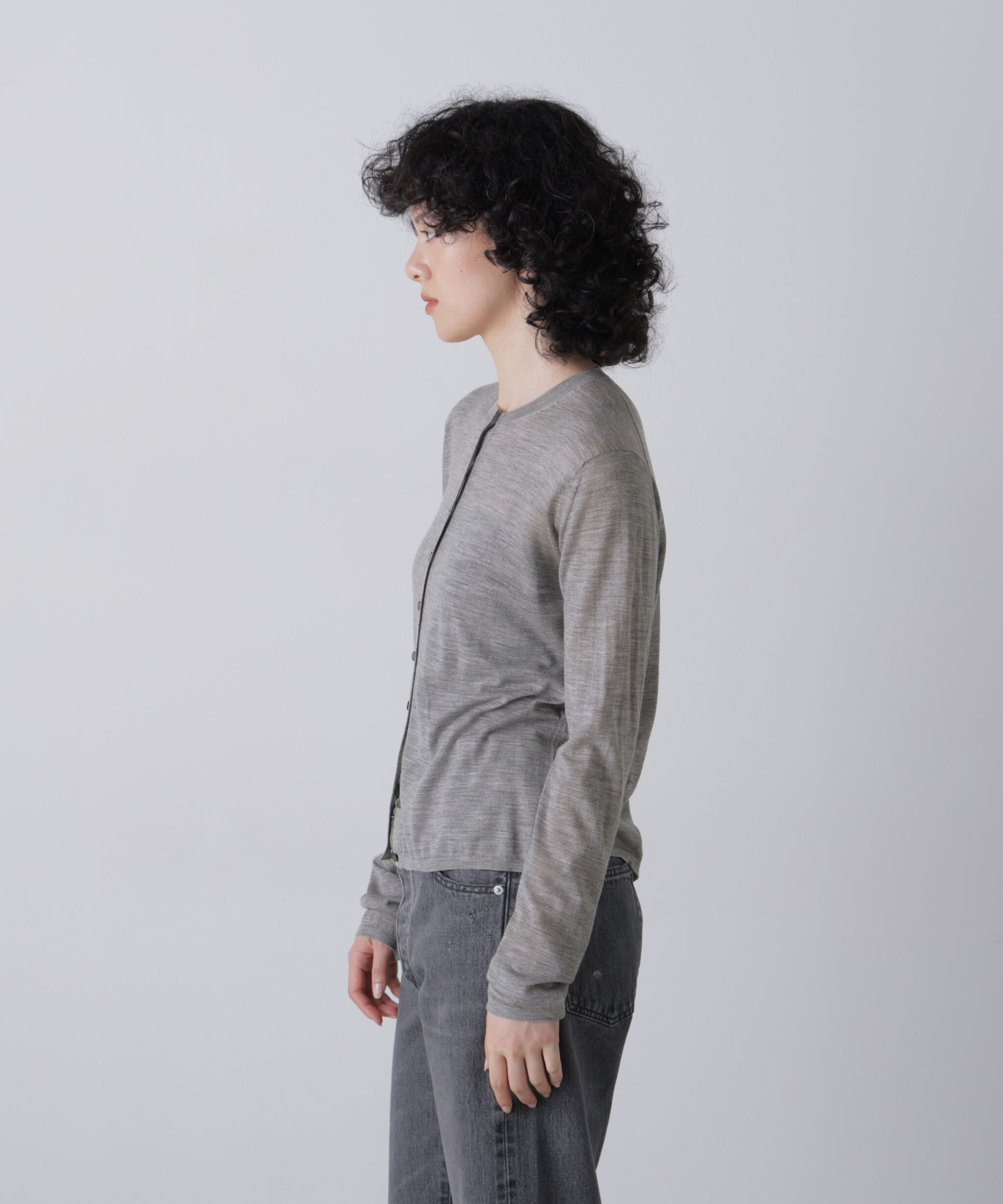 YLEVE 「YLEVE / 2/100 FINE WOOL SHEER KNIT CARDIGAN」|ニット・セーター|