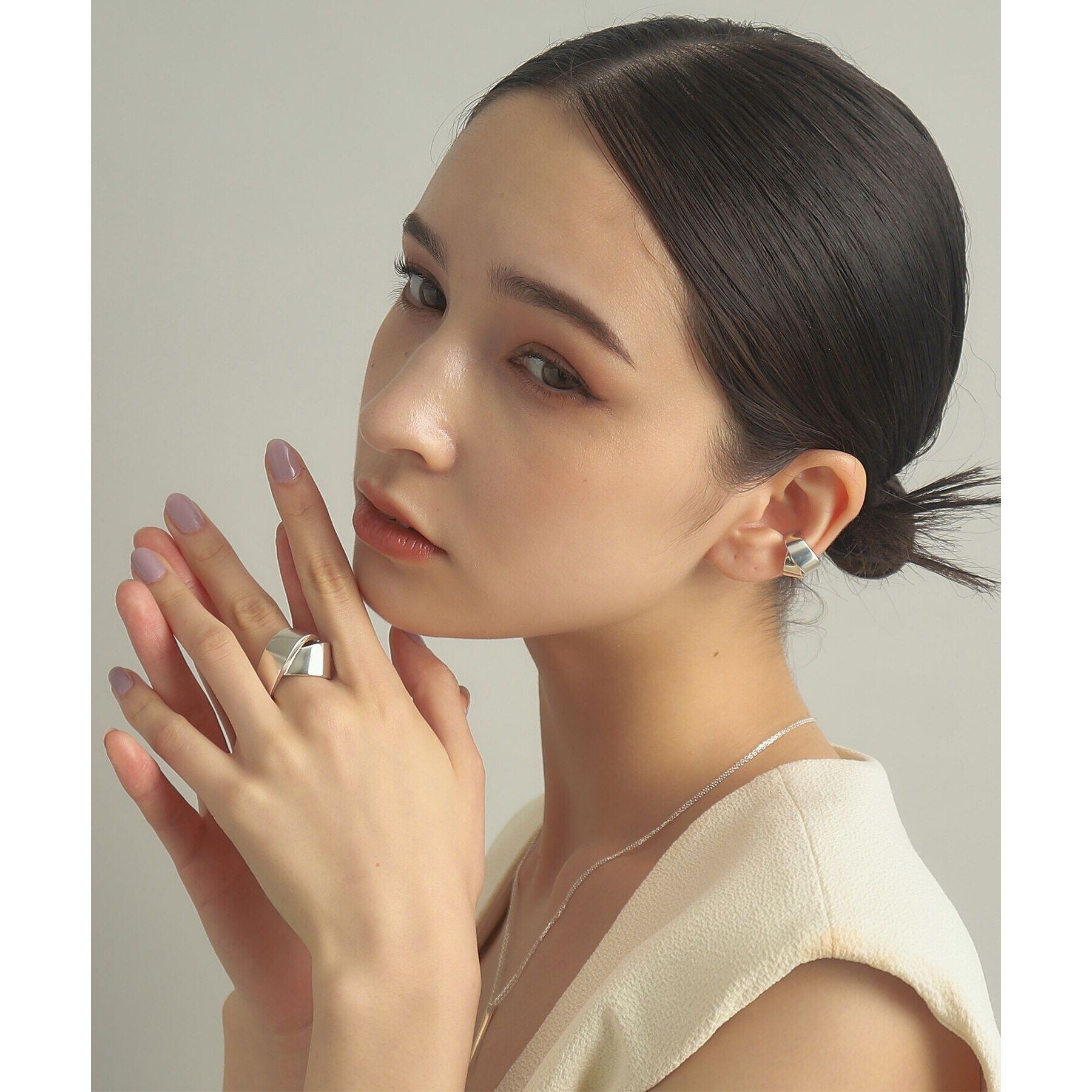 COCOSHNIK ONKITSCH「シルバー フォールディング イヤーカフ」|イヤーカフ|