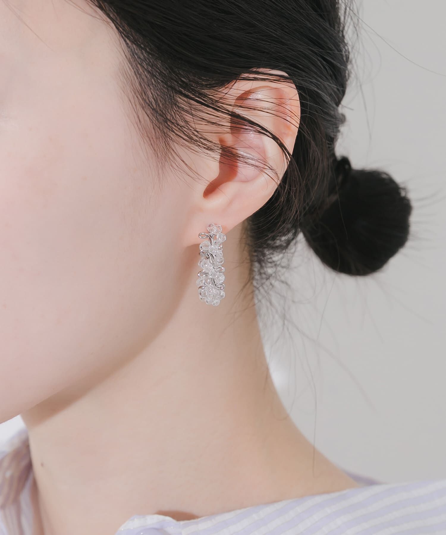 SMELLY「ツイストビーズフープピアス」|ピアス|