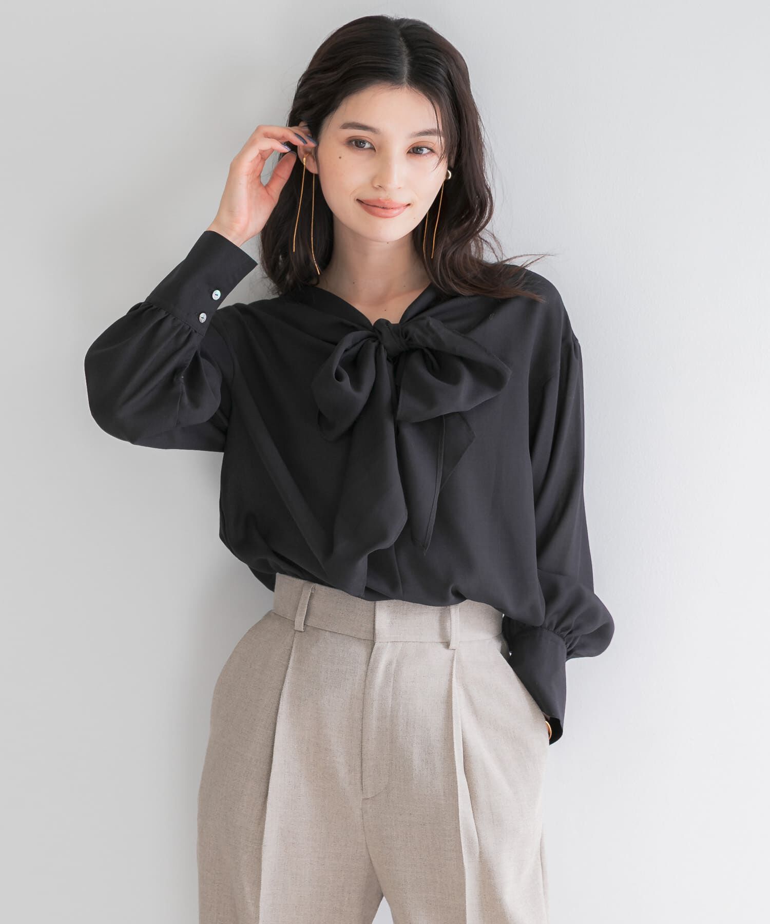 URBAN RESEARCH ROSSO「セミシアーウール混2WAYタイブラウス」|シャツ・ブラウス|