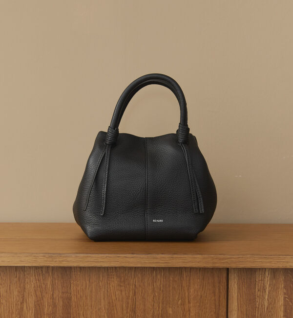 Doux archives「ＢＥＡＵＲＥ　ｂｏａｔ　ｓｈａｐｅ　ショルダー　Ｂａｇ」|その他|