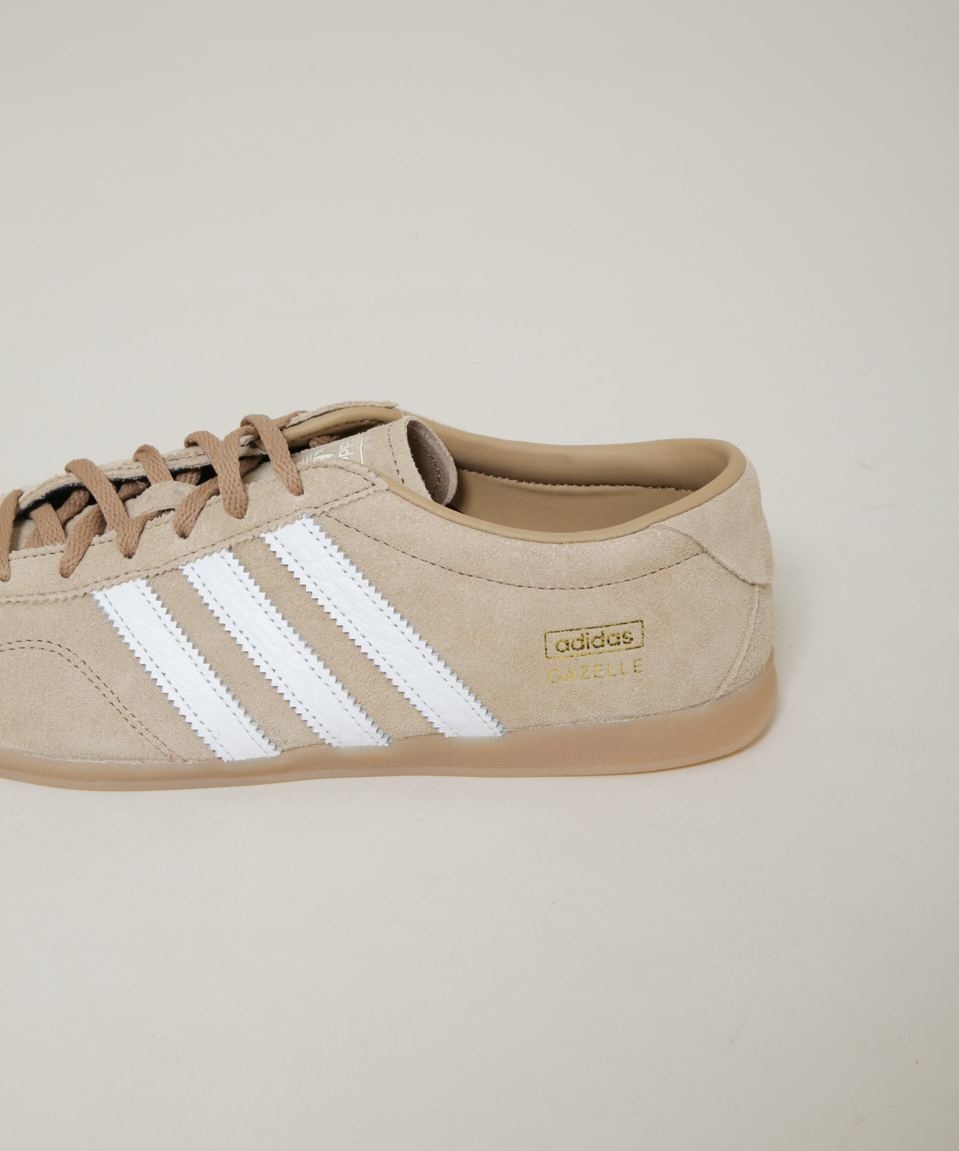 NANO universe「adidas/GAZELLE LO PRO BEIGE」|スニーカー|