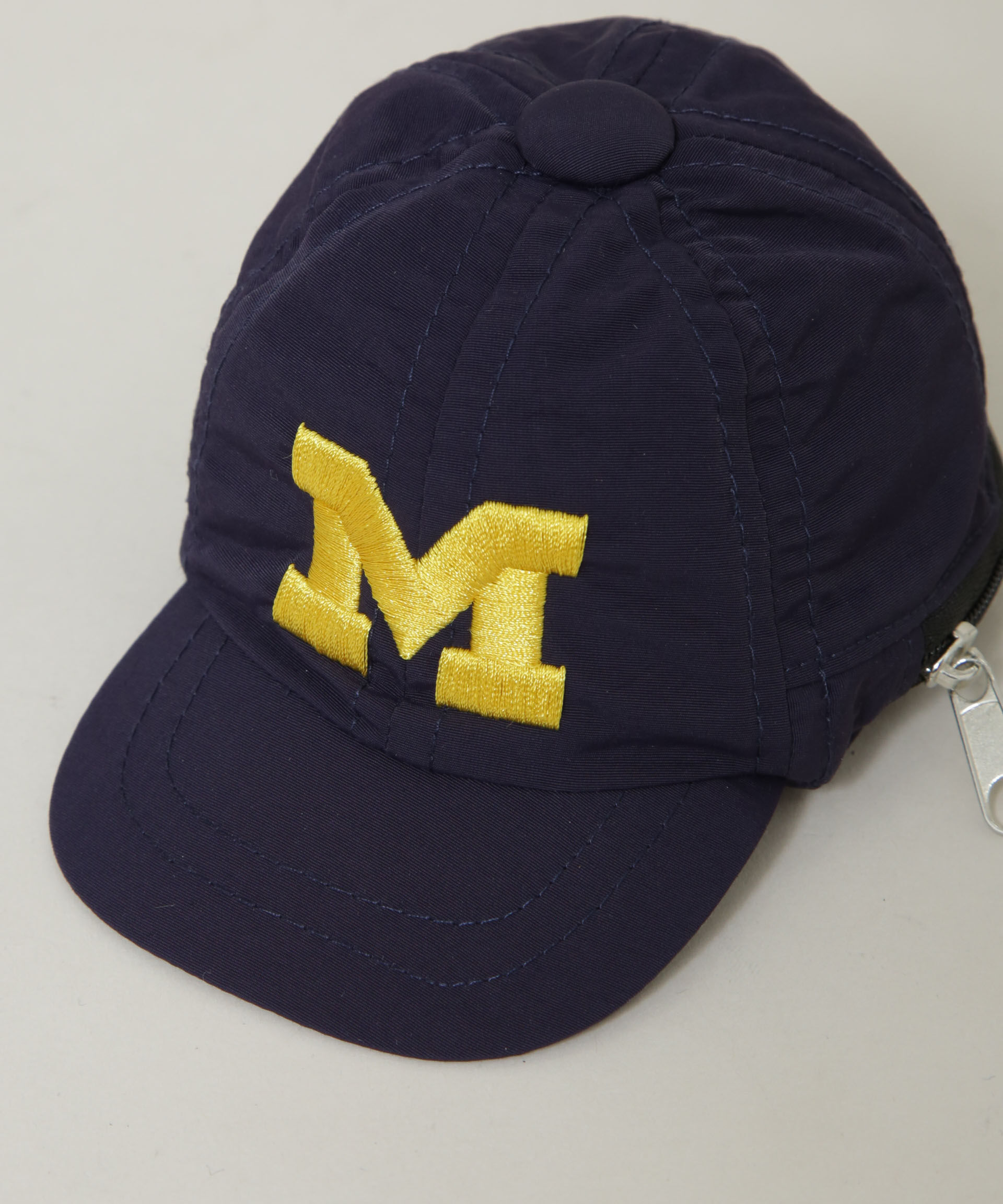 NANO universe「University/MICHIGAN CAP POACH」|財布|