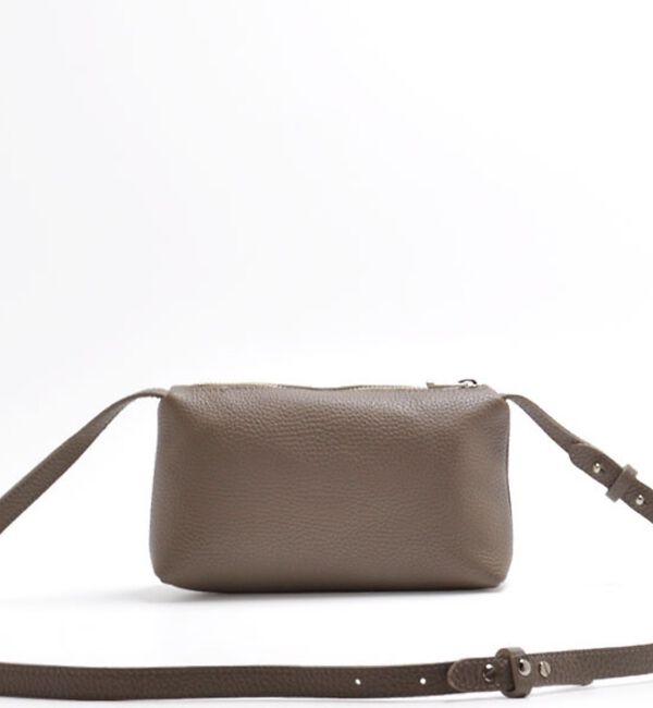 Rouge vif「【blancle/ブランクレ】レザースクエアショルダーバッグ/S.LEATHER」|ショルダー・メッセンジャー|
