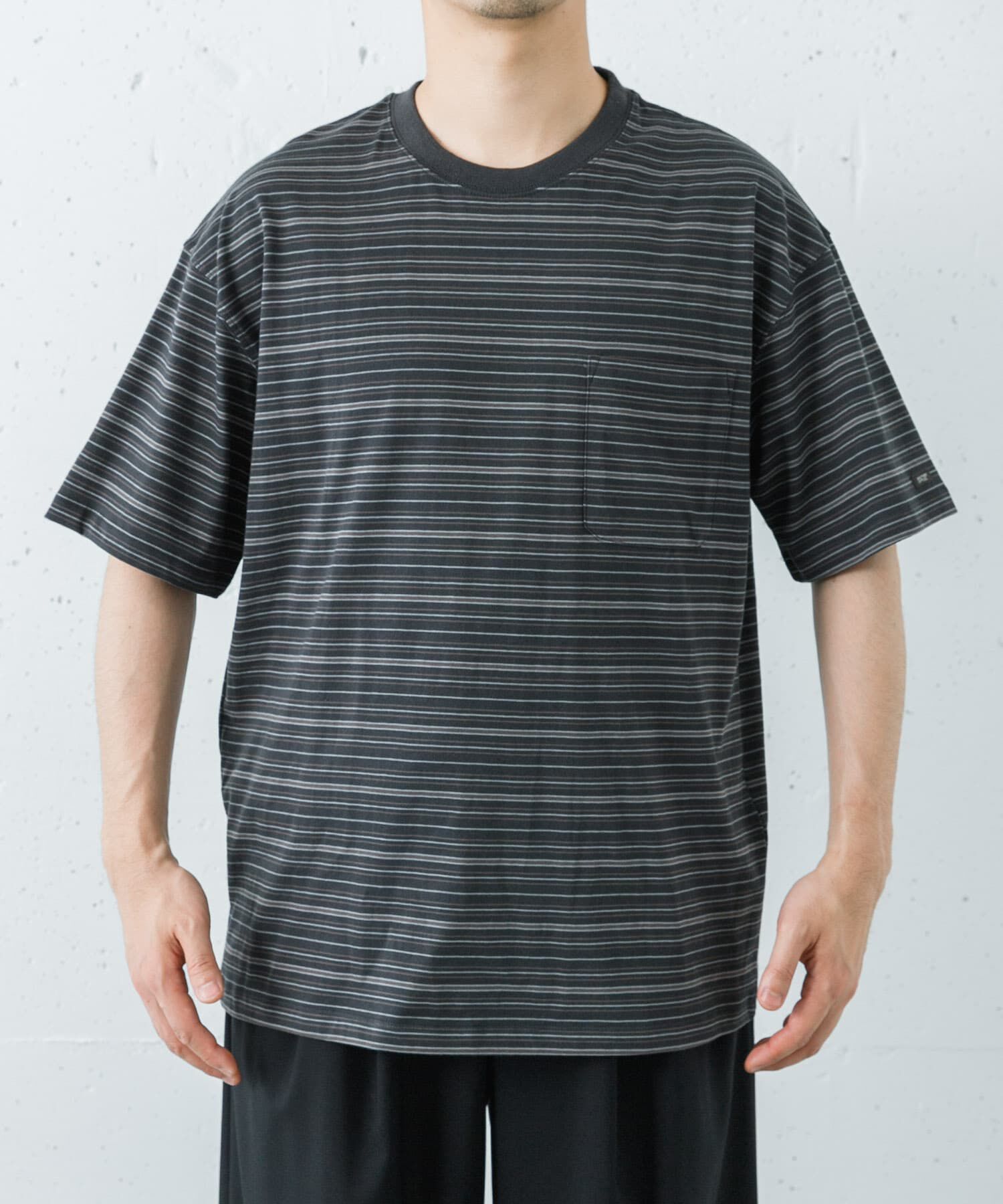 URBAN RESEARCH「ANOTHER OFFICE　O.MULTI STRIPE POCKET T-SHIRTS」|Tシャツ・カットソー|