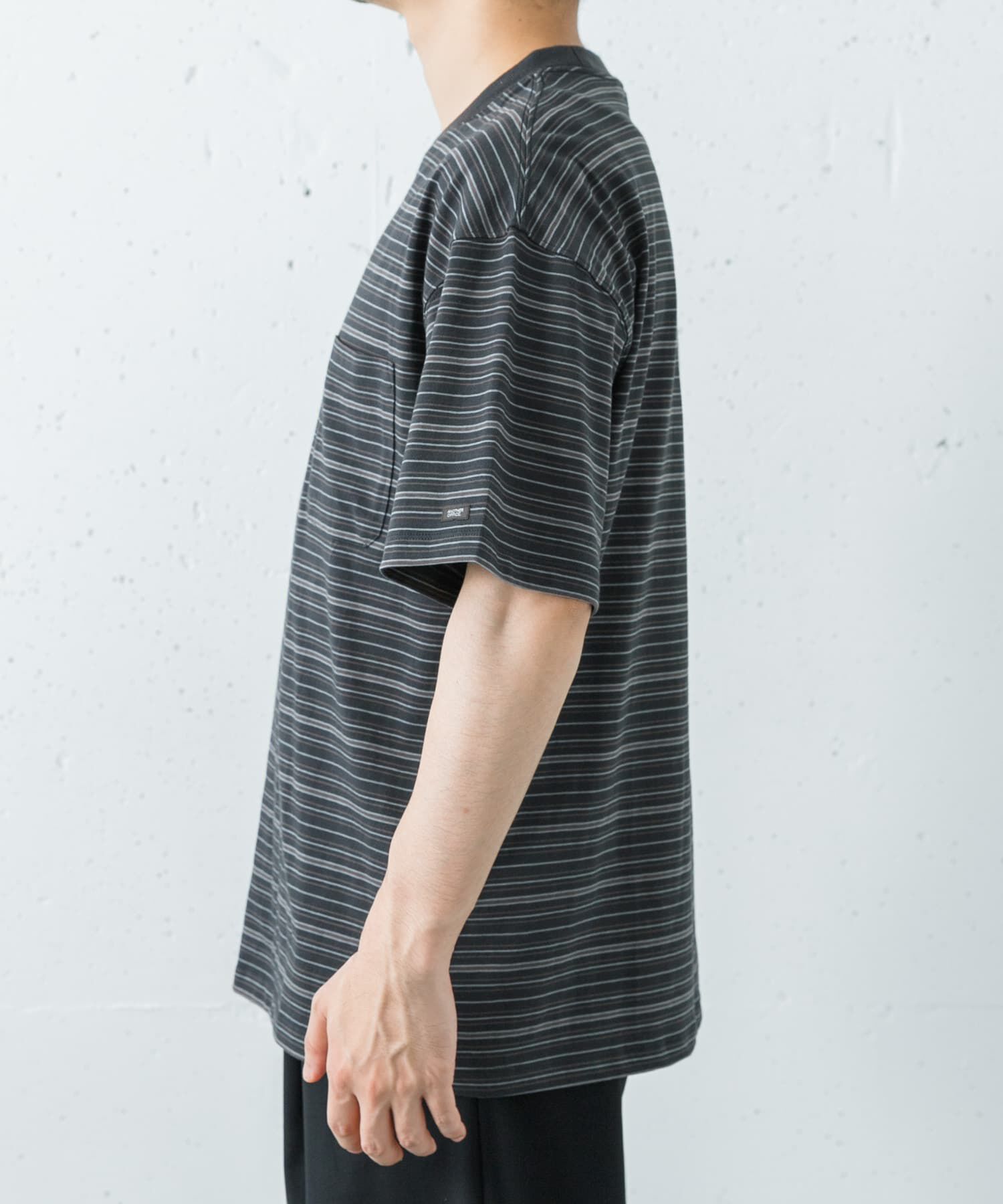 URBAN RESEARCH「ANOTHER OFFICE　O.MULTI STRIPE POCKET T-SHIRTS」|Tシャツ・カットソー|